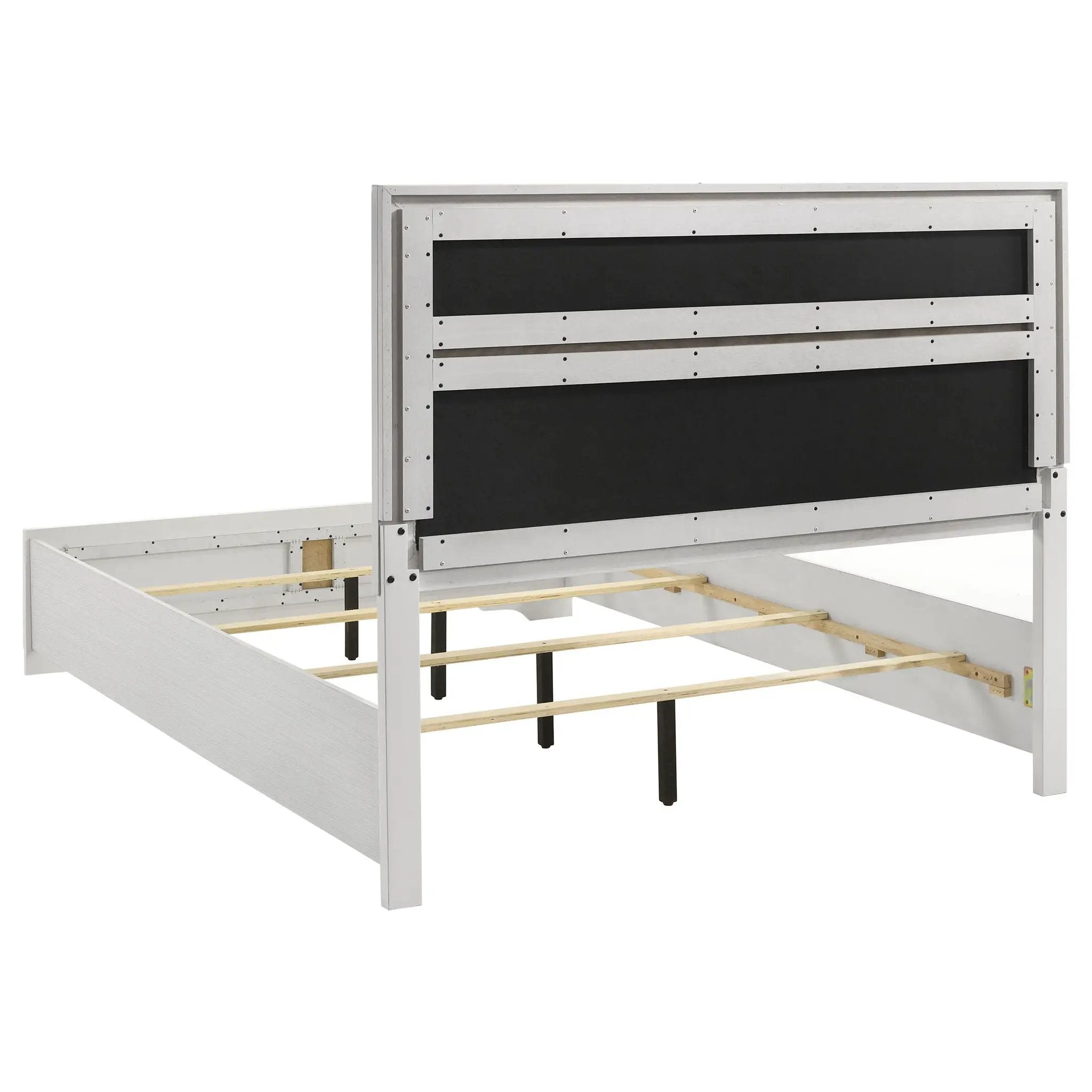 Miranda 4-piece Full Bedroom Set White by Unique Piece Furniture