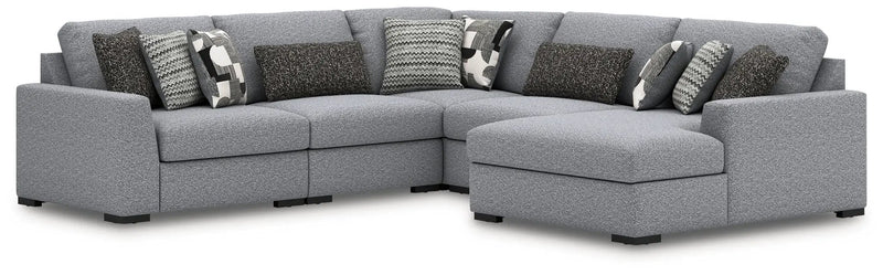 Bealton - Sectional by Unique Piece Furniture