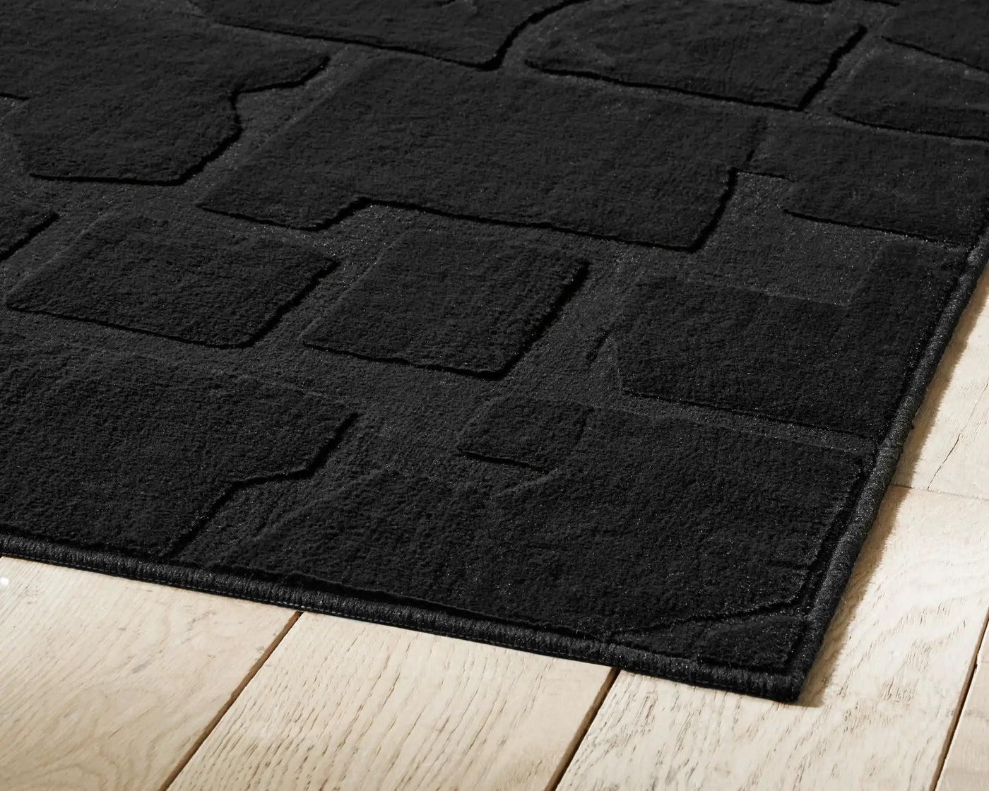 Gibbswell - Washable Rug by Unique Piece Furniture