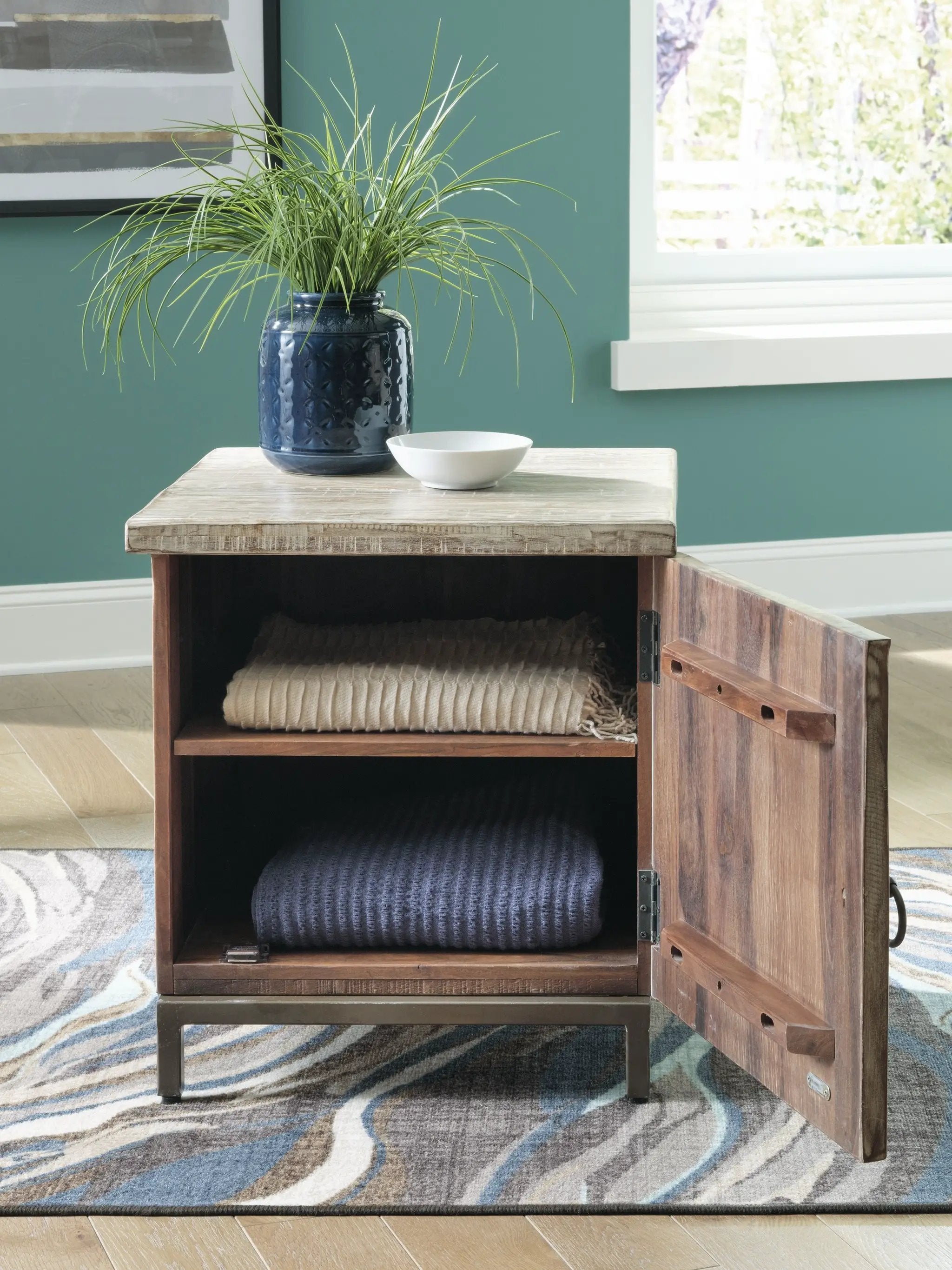 Laddford - Accent Cabinet - Shelf - Whitewash by Unique Piece Furniture