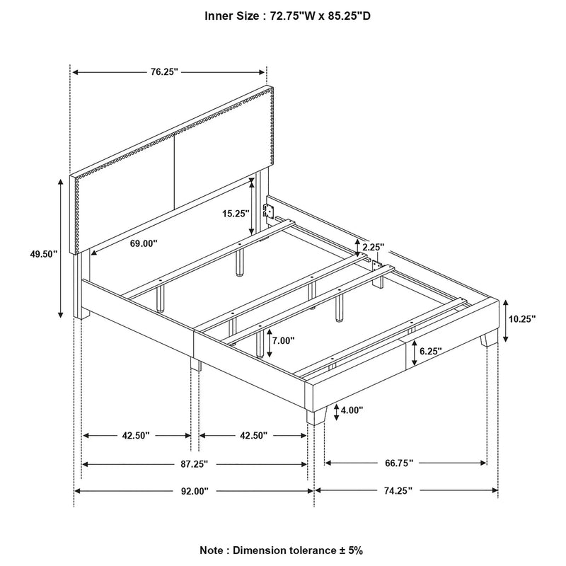 Guyancourt - Panel Bed by HouseOfZazla