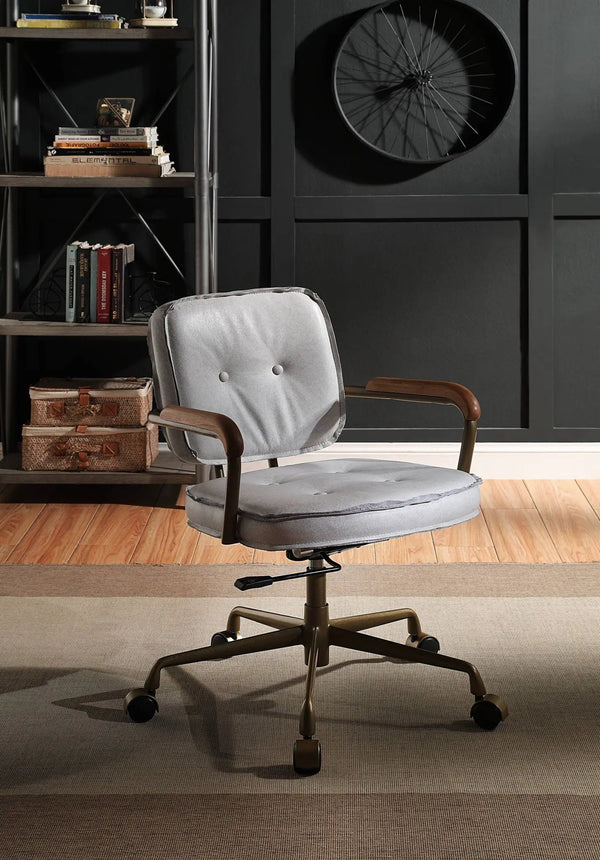 Siecross Top Grain Leather Office Chair