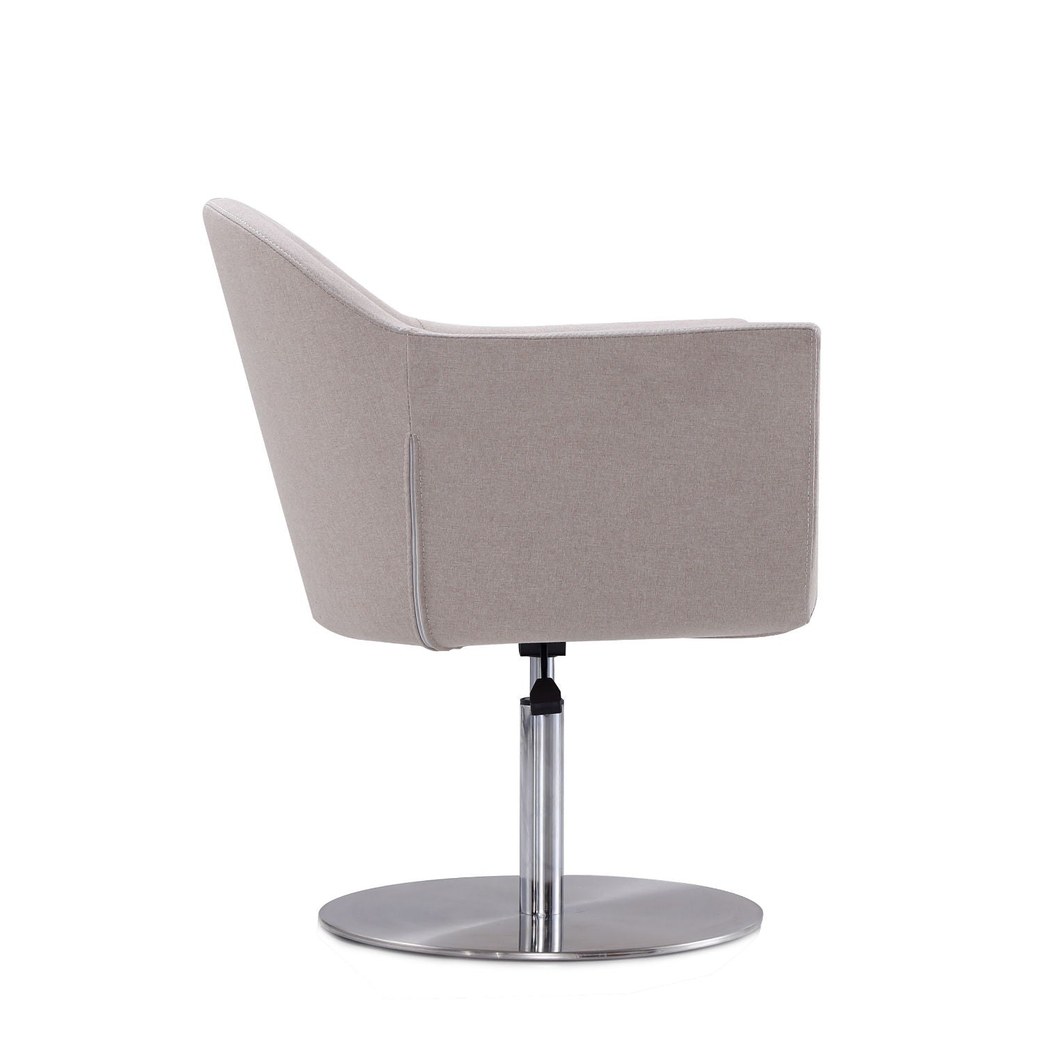 Voyager - Swivel Lounge Chair by HouseOfZazla