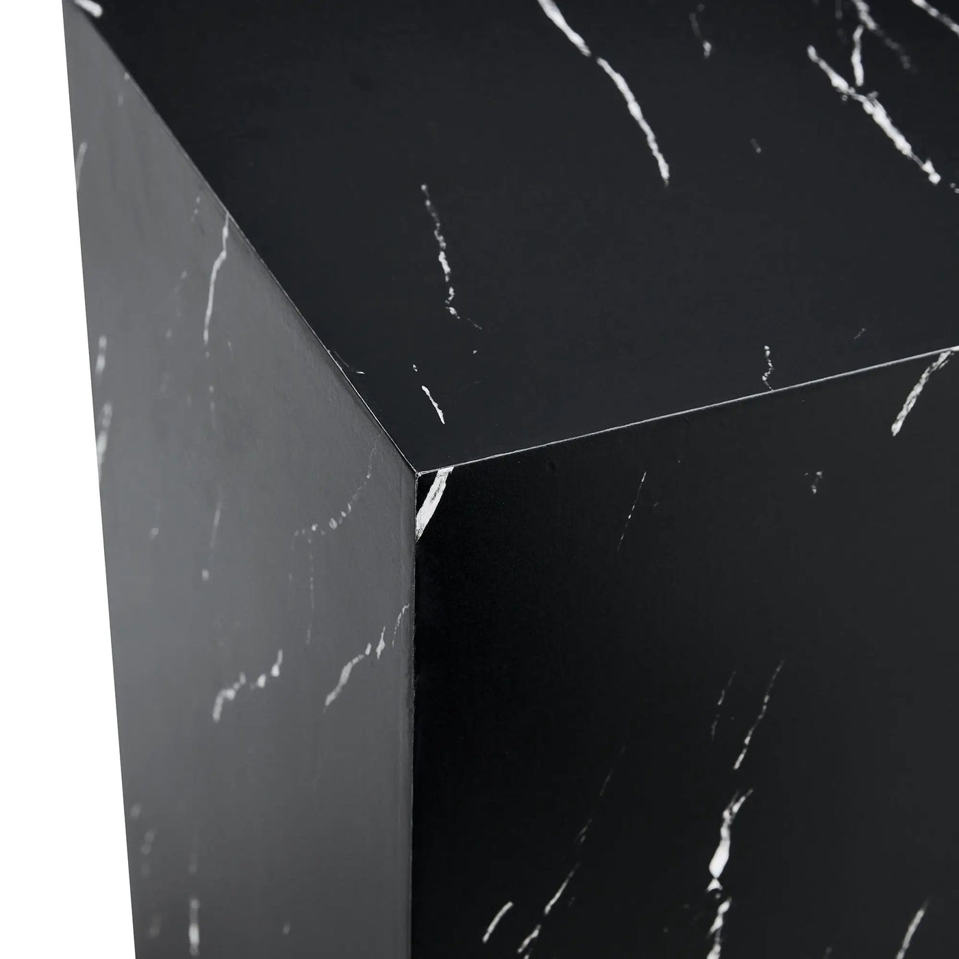 Modern Coffee Table With Stylish Design by Unique Piece Furniture