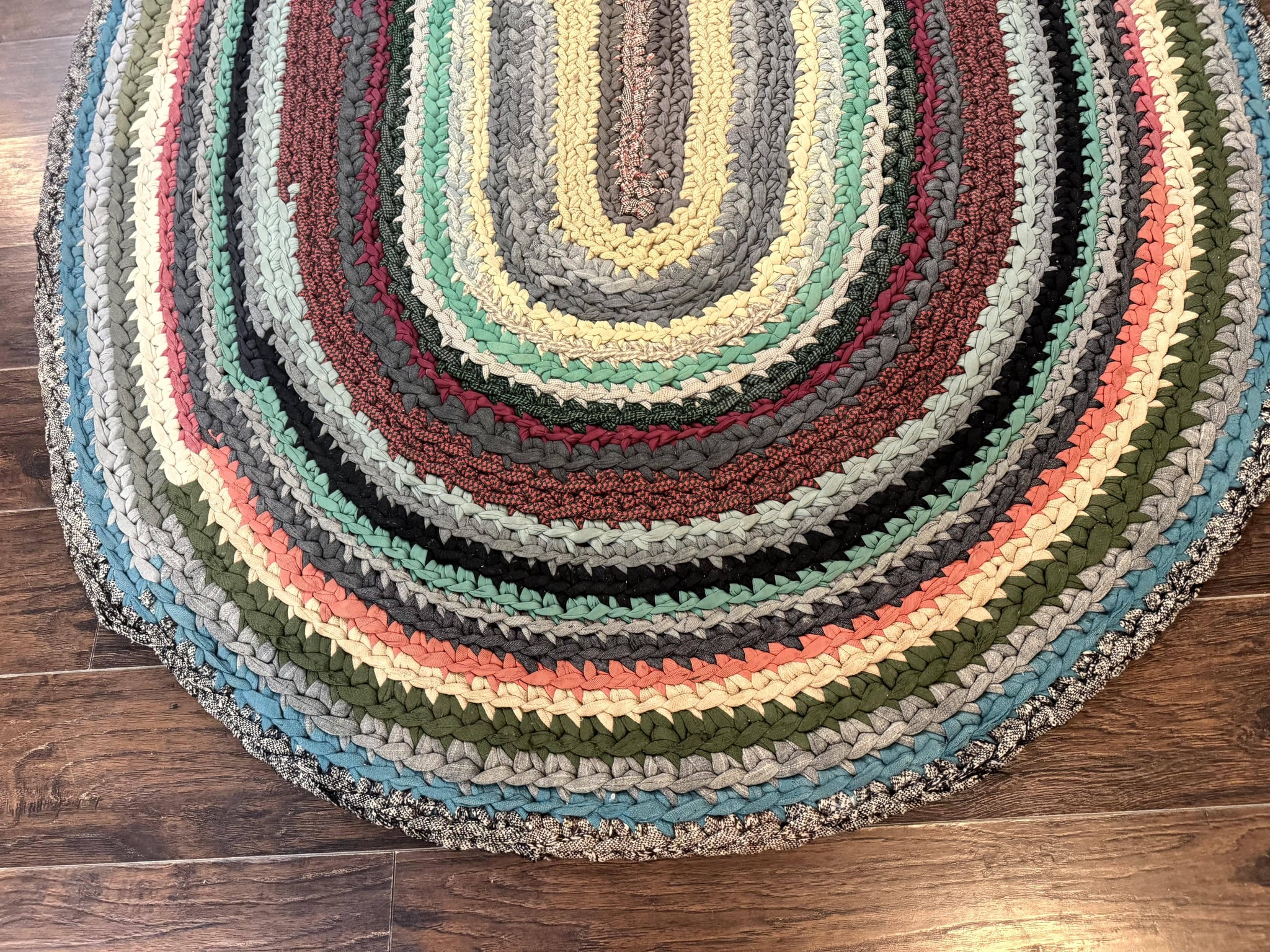 Antique American Braided Rug 5x7, Oval Multicolor Handmade Wool Braided Carpet by Jewel Rugs