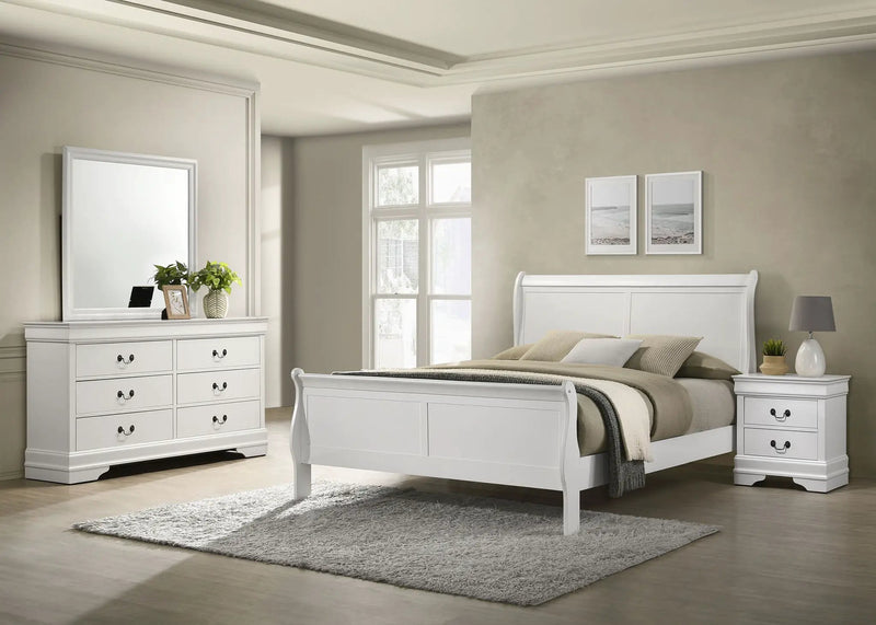 Louis Philippe 4-piece Full Bedroom Set White by Unique Piece Furniture