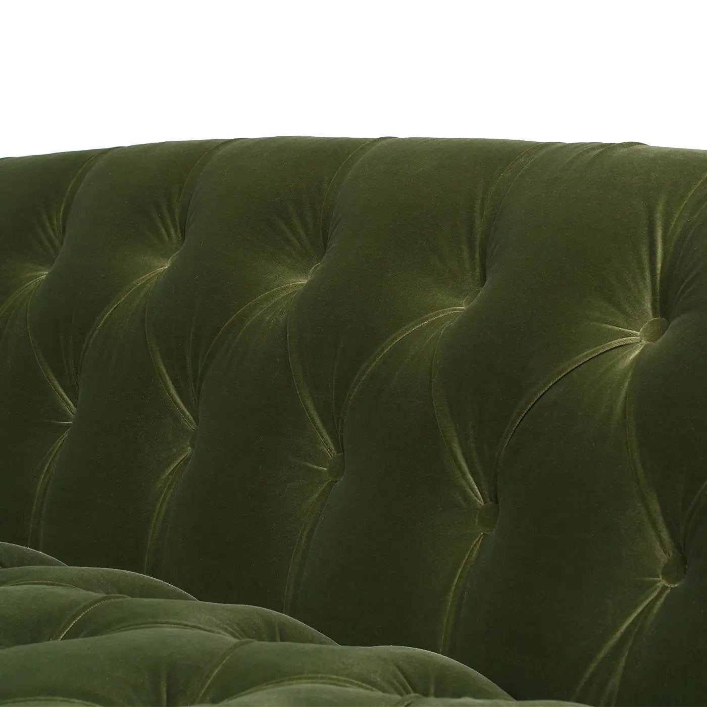 La Rosa - Victorian Chesterfield Tufted Sofa by Unique Piece Furniture