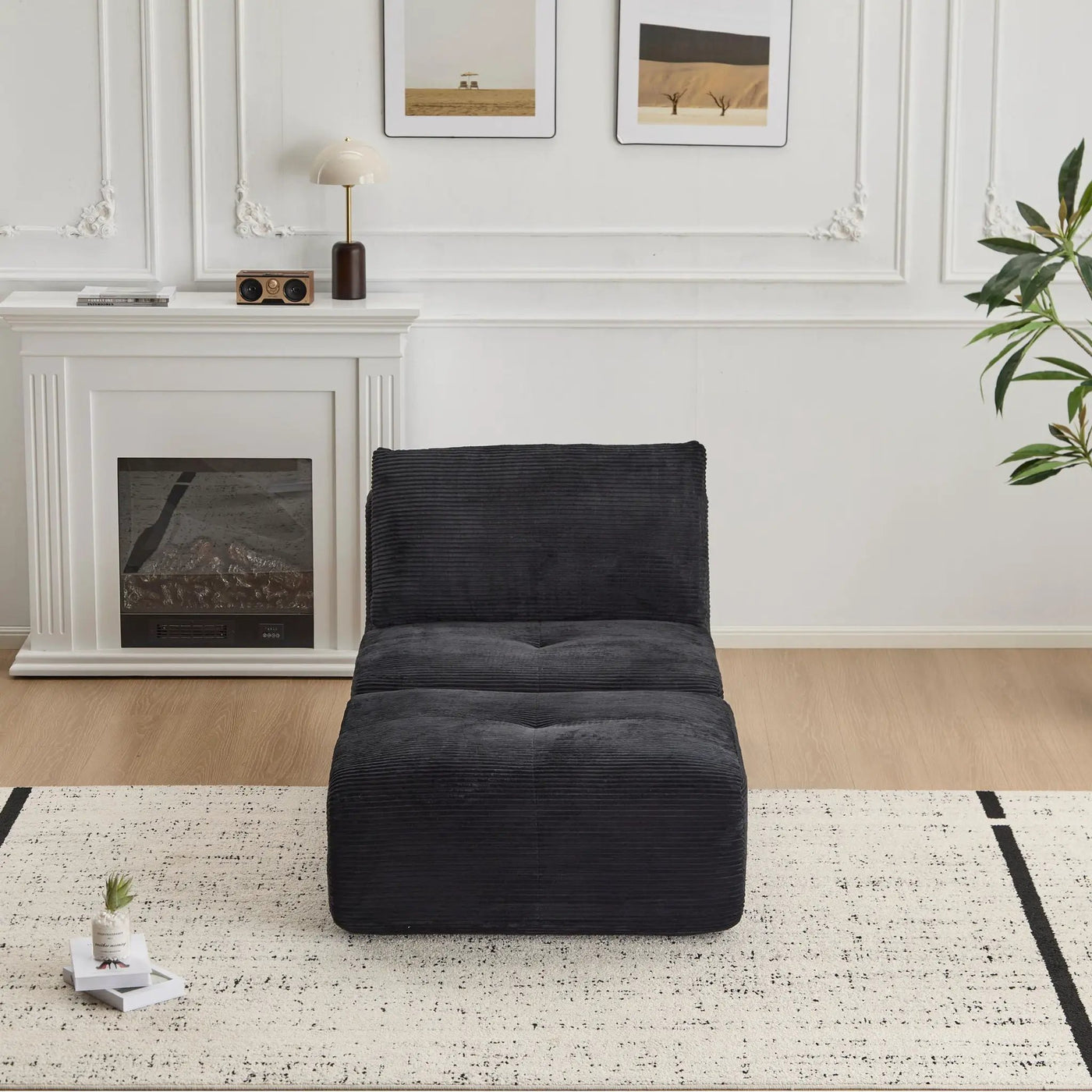 Single Chaise Longue With Movable Ottoman For Living Room by HouseOfZazla