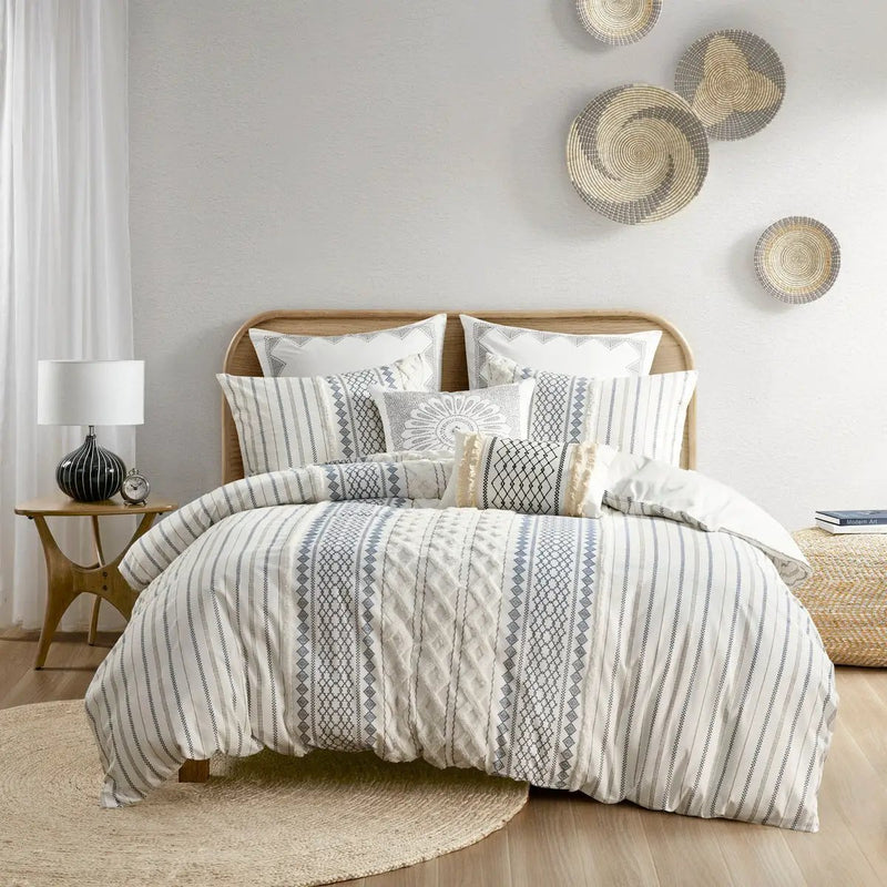 King/Cal King Cotton Printed Duvet Cover Set with Chenille by HouseOfZazla