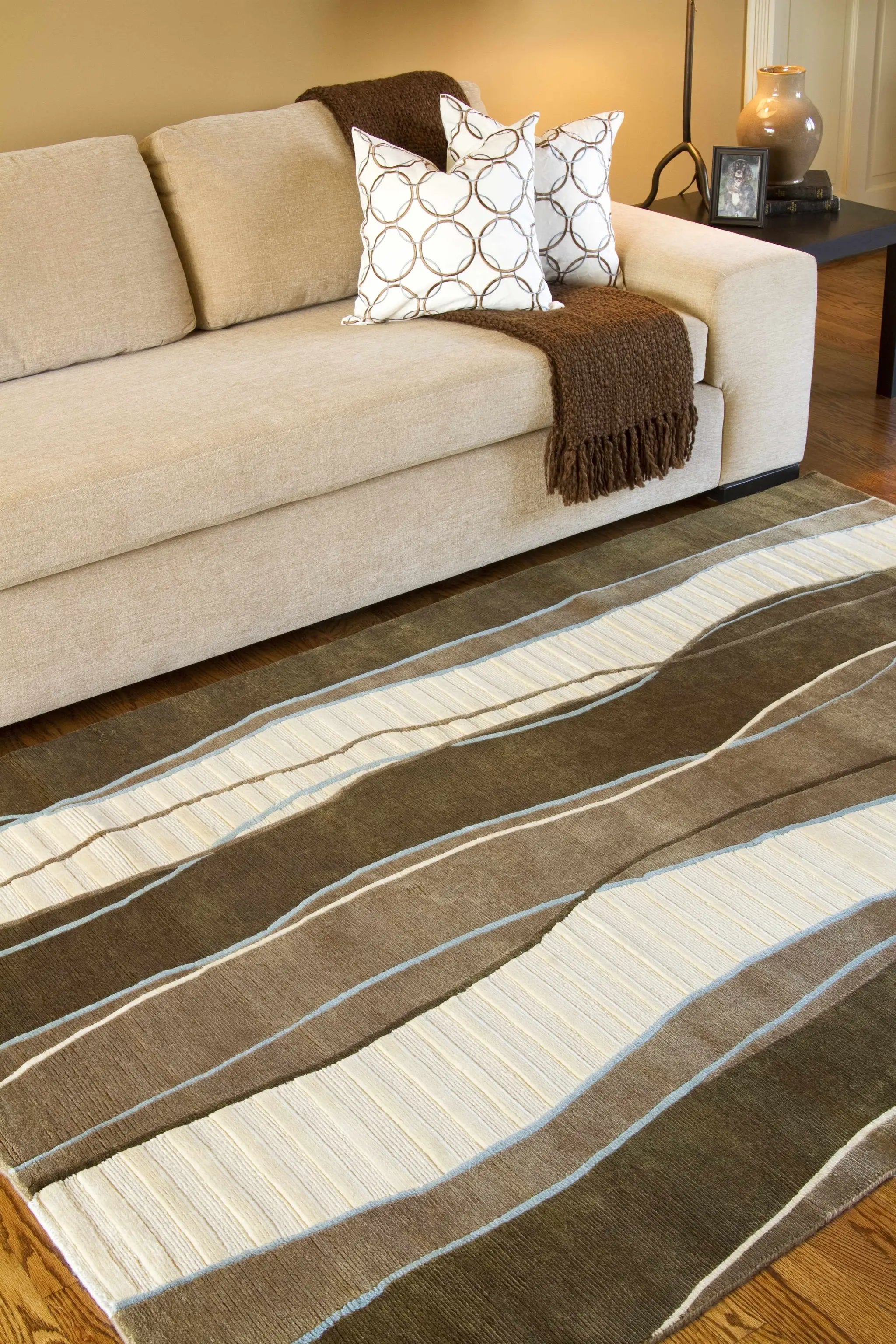 Alanreed Brown Premium Wool Area Rug - Clearance by Boutique Rugs
