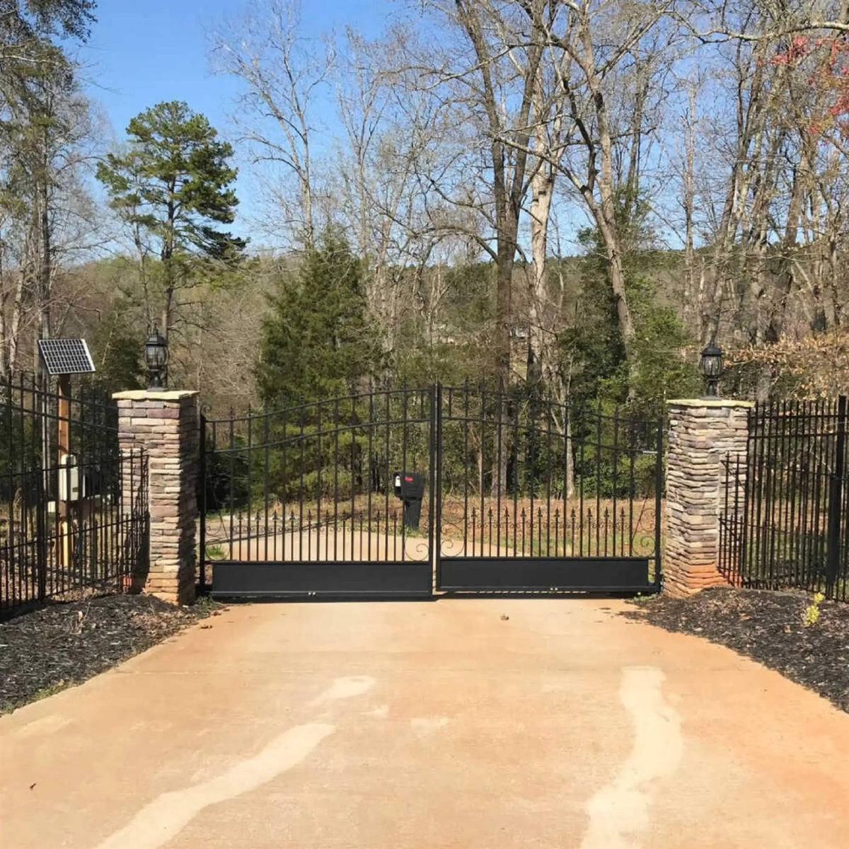 [12-18FT] Heavy-Duty Venice-Style Steel Dual-Swing Driveway Gate (SAK68025) by SAKSBY WHOLESALE