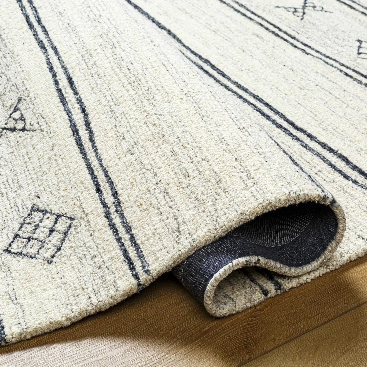 Amaka Area Rug - Clearance, detail