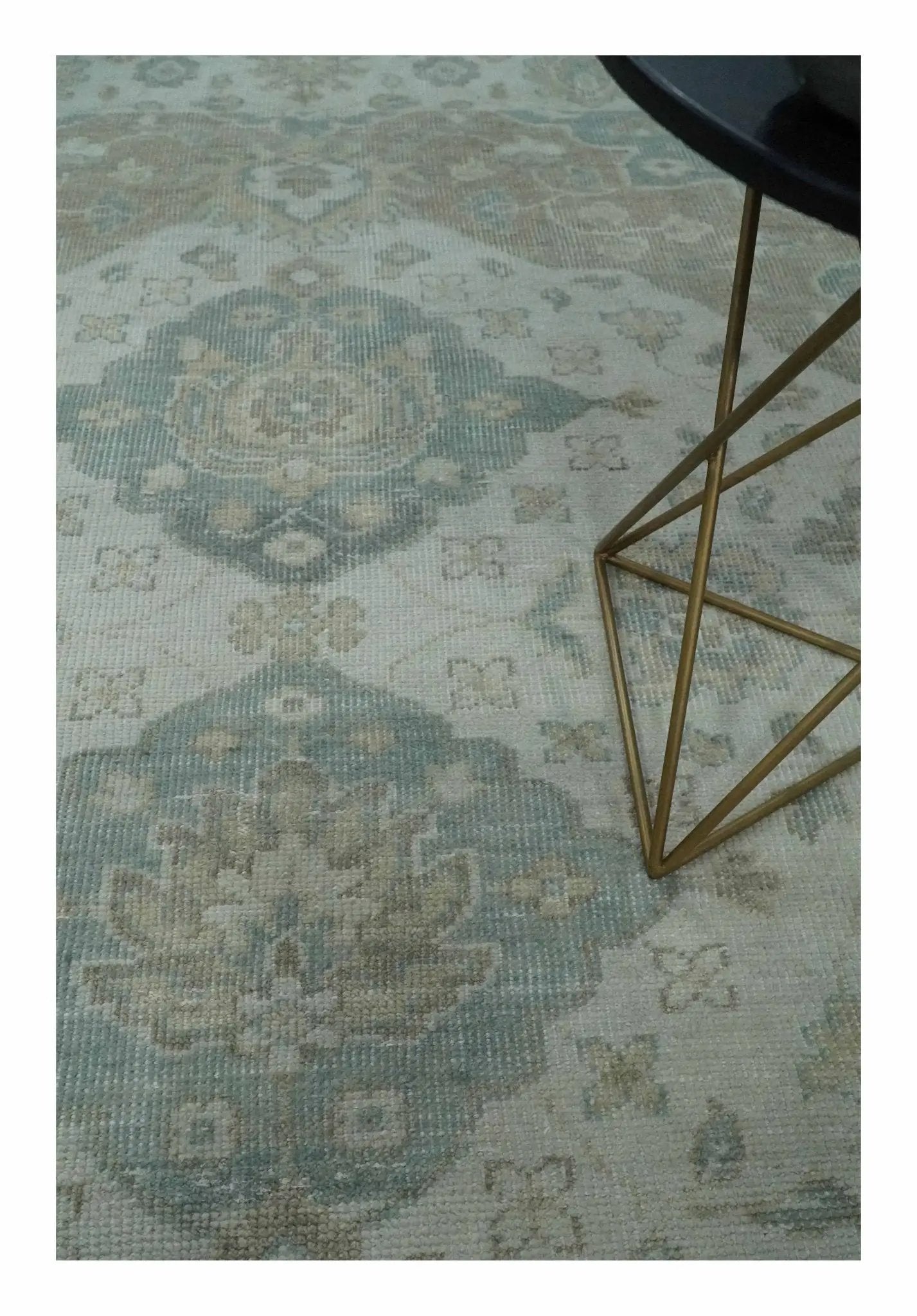 Antique Design Medallion Earthy Ivory and Camel 8x10 wool Area Rug by The Rug Decor