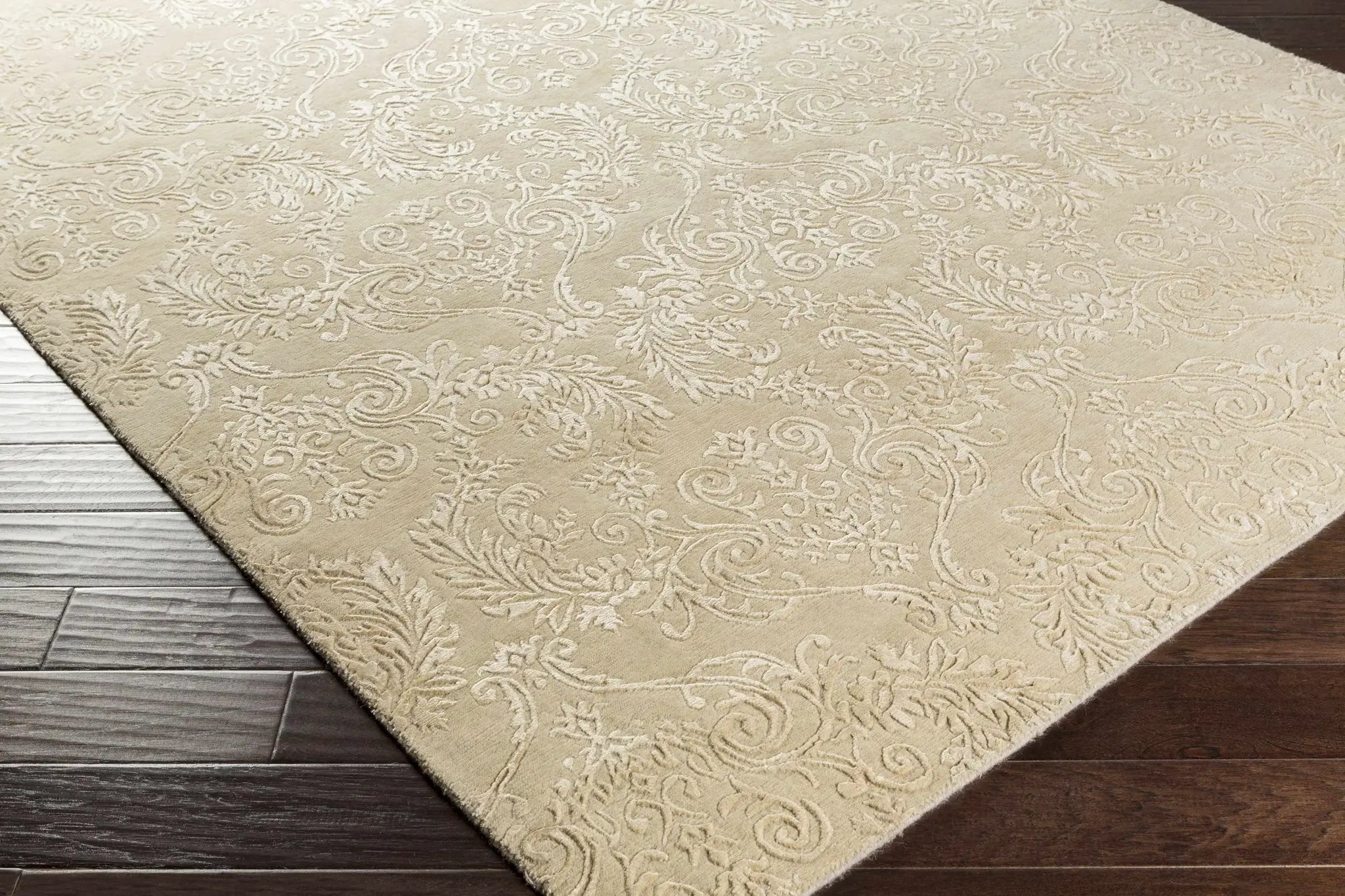 Aubrey Area Rug - Clearance by Boutique Rugs
