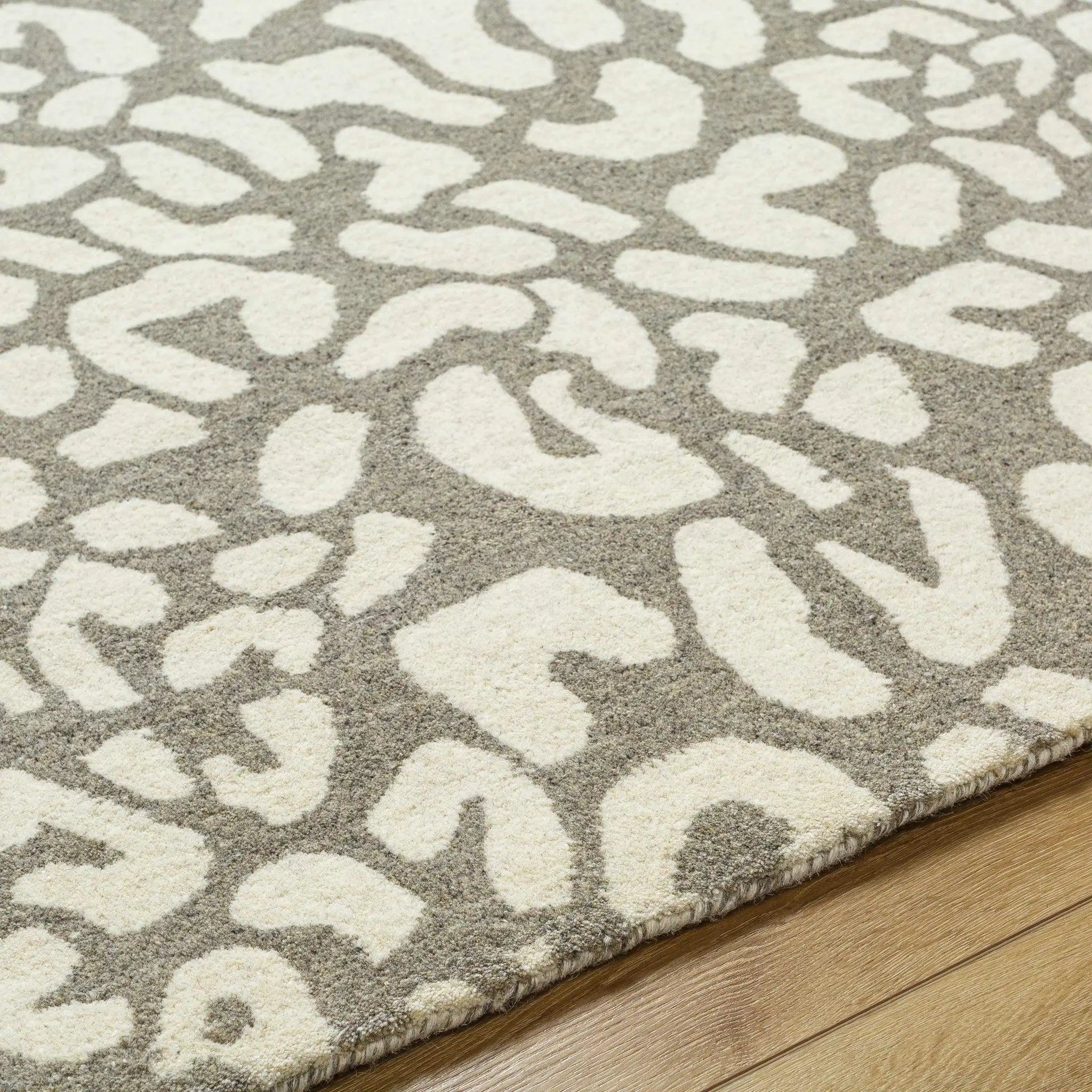 Azuka Leopard Print Area Rug - Clearance by Boutique Rugs