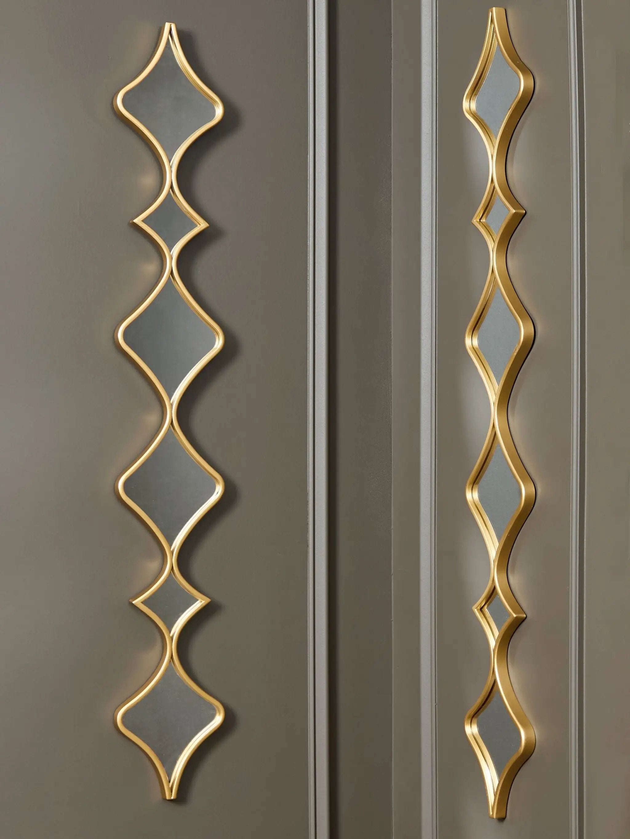 Harriswood - Accent Mirror Set (Set of 2) - Gold Finish by Unique Piece Furniture