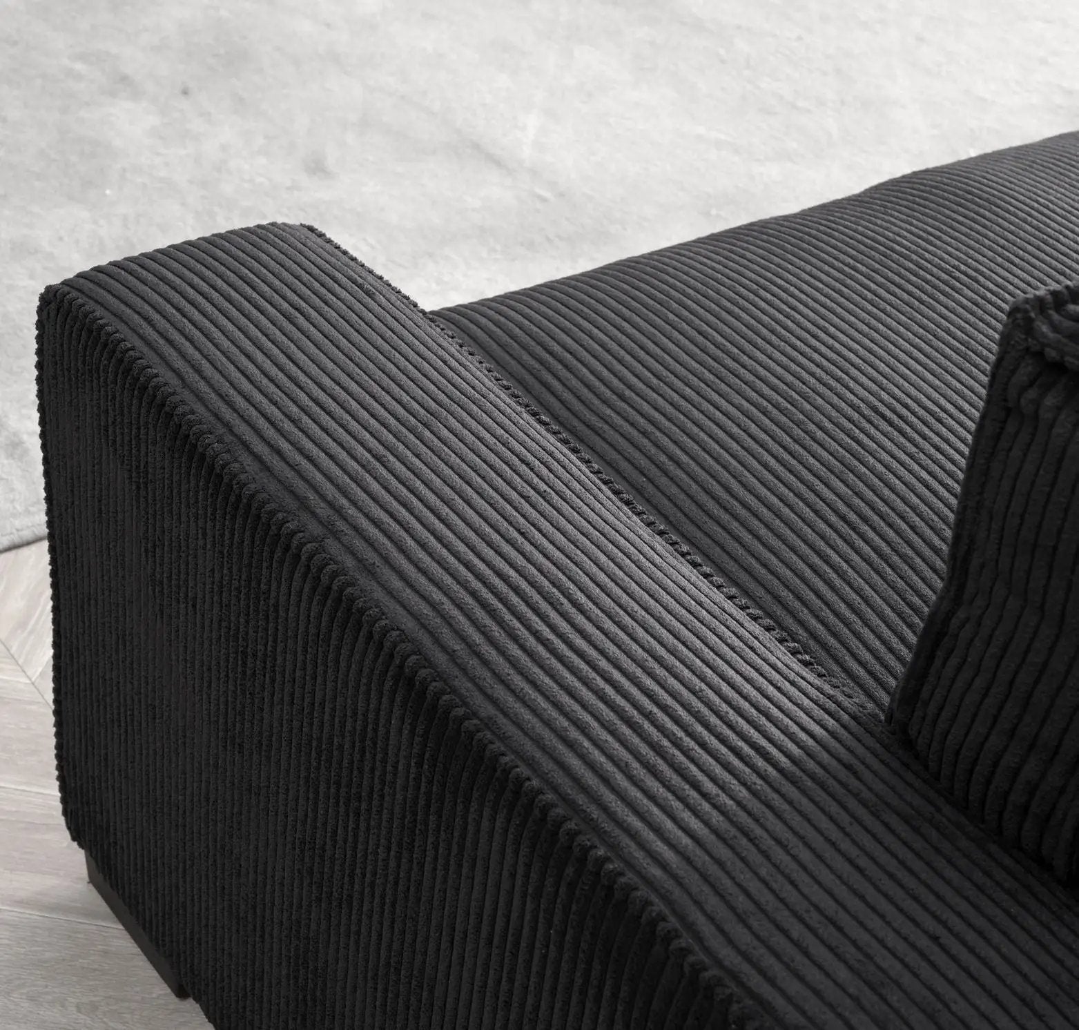 Luxe - Sofa With Sleek Design, Spacious And Comfortable 3 Seater Couch by HouseOfZazla