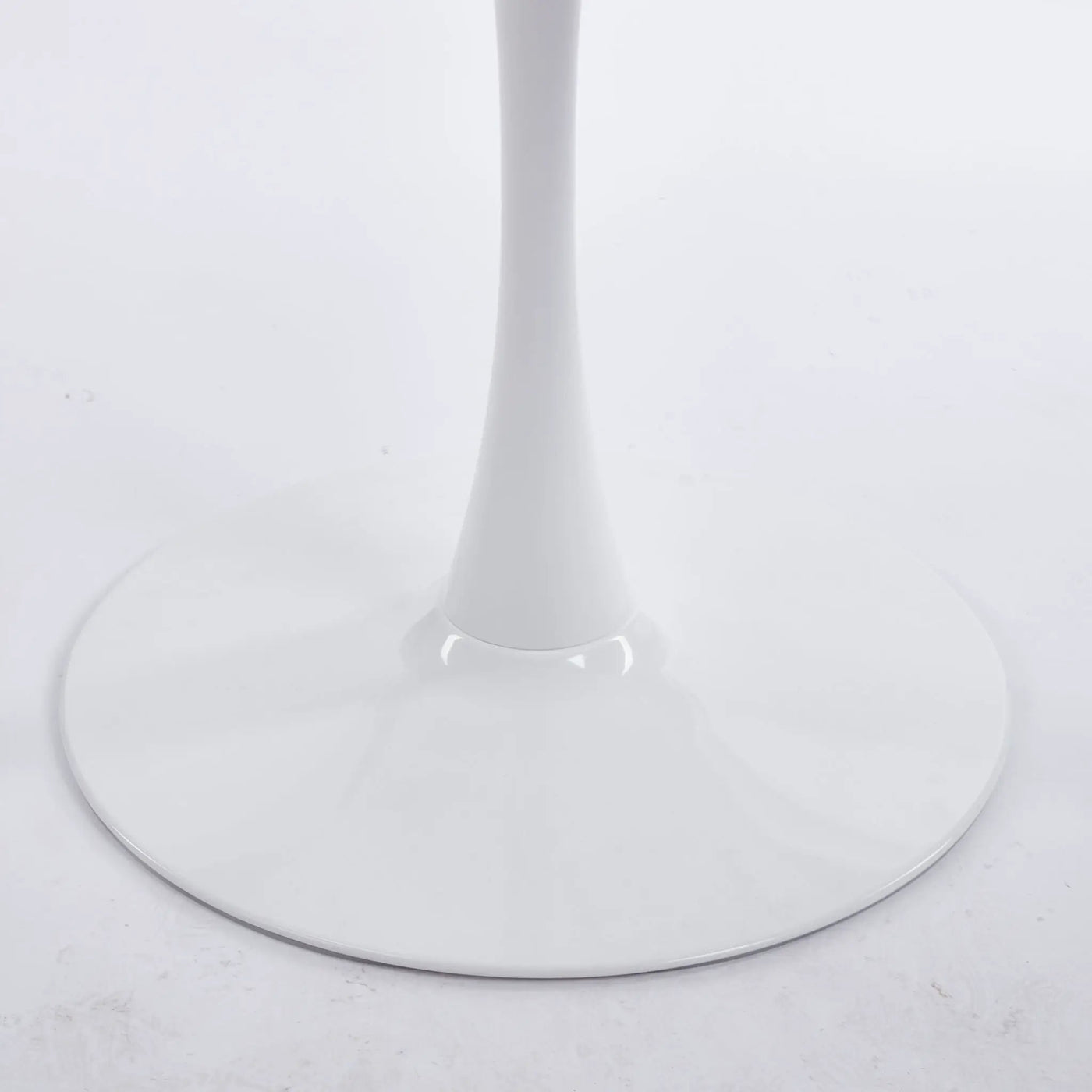 Mid-Century Tulip Dining Table With Round Top by Unique Piece Furniture