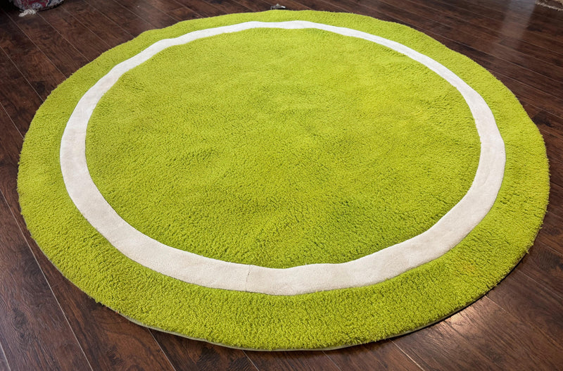 Large Round Rug 9x9, Vintage Retro Design, Lime Green by Jewel Rugs
