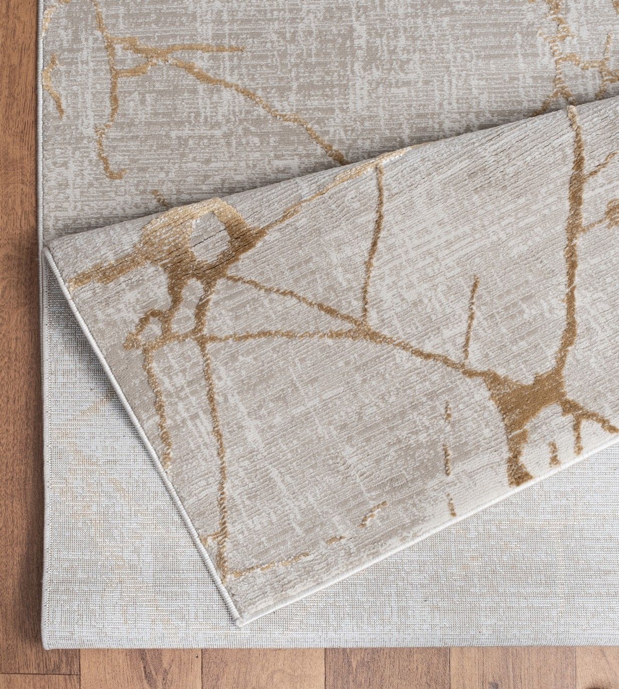 Elegance - 5'3" X 7'3" Area Rug - Gold, Polyester by HouseOfZazla