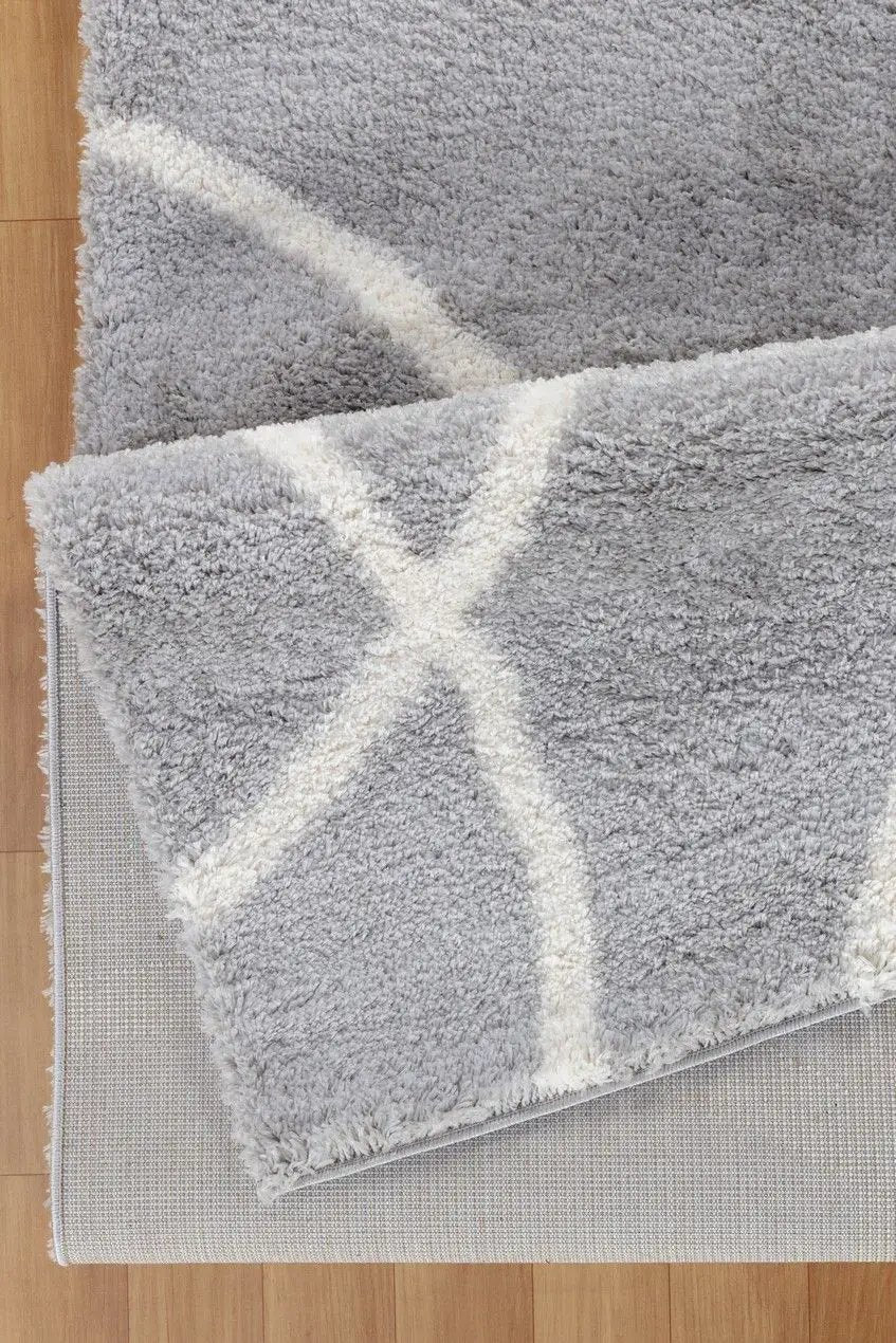 Loft Shag - 5' 3" X 7' Shaggy Area Rug - Gray by HouseOfZazla