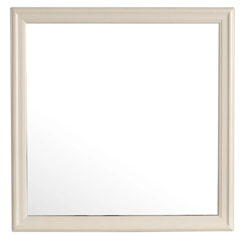 Traditional Wall Mirror For Any Space by HouseOfZazla