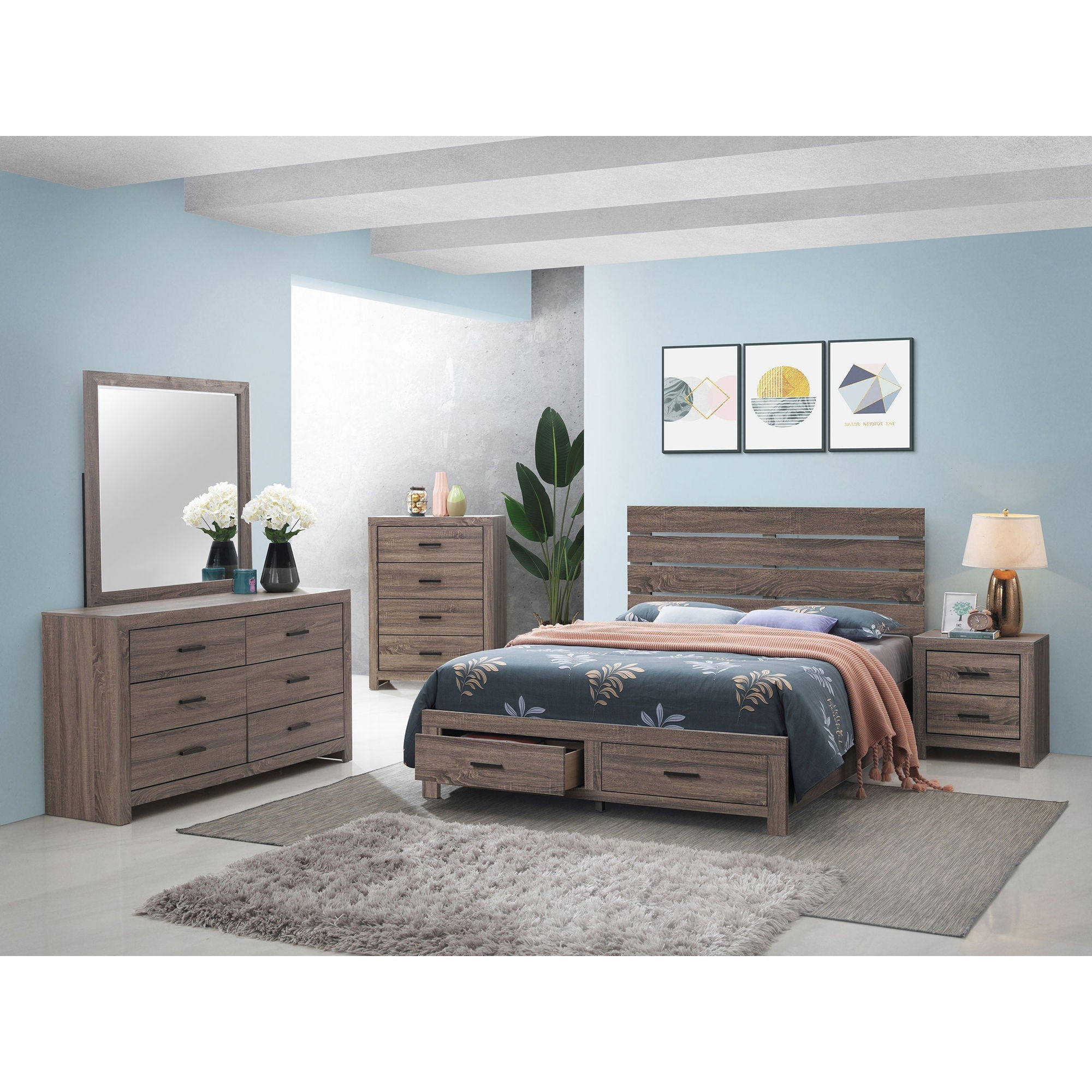 Geary - 4 Drawer Chest by HouseOfZazla