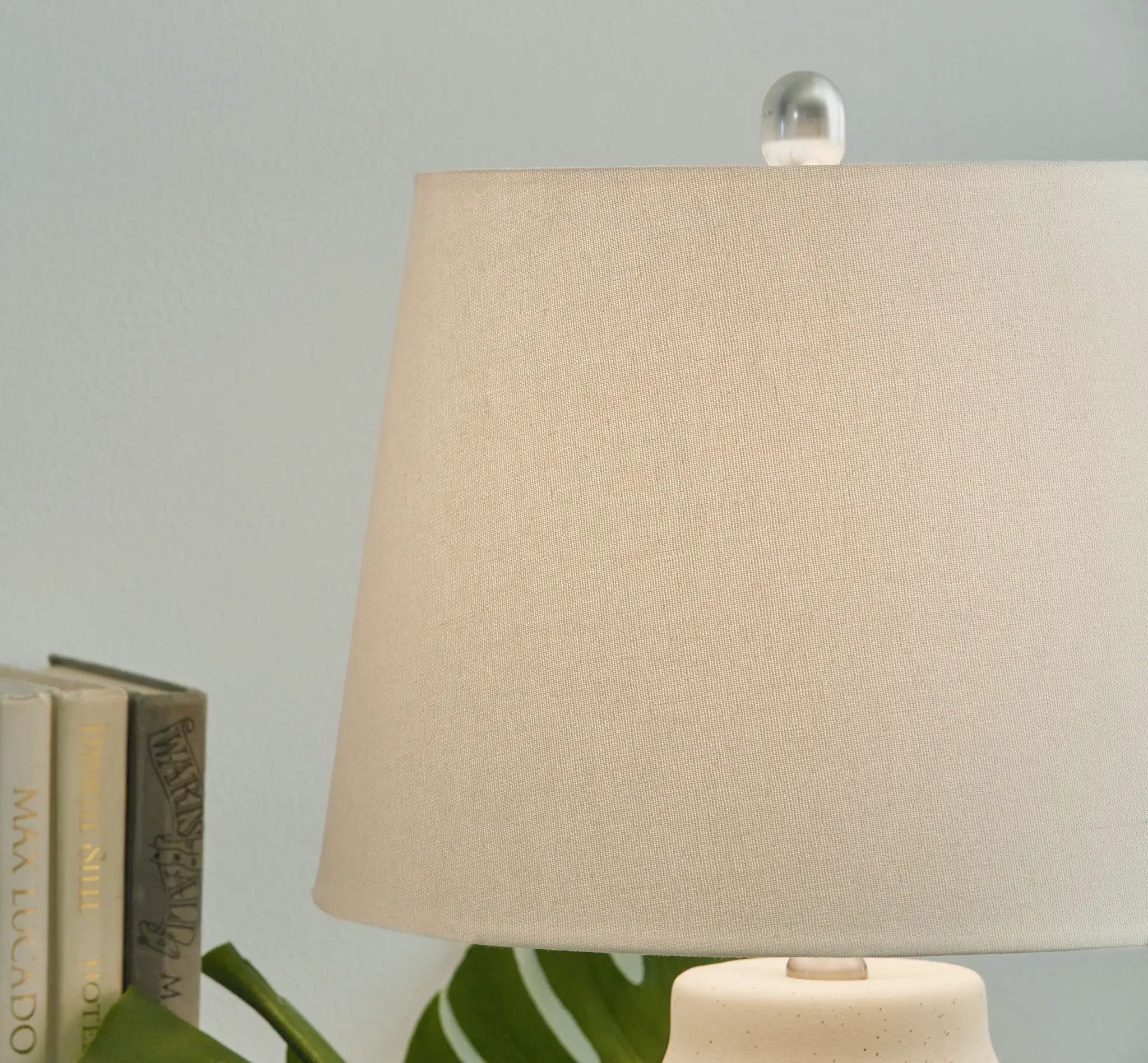 Afener - Ceramic Table Lamp (Set of 2) - Blue / Beige by Unique Piece Furniture