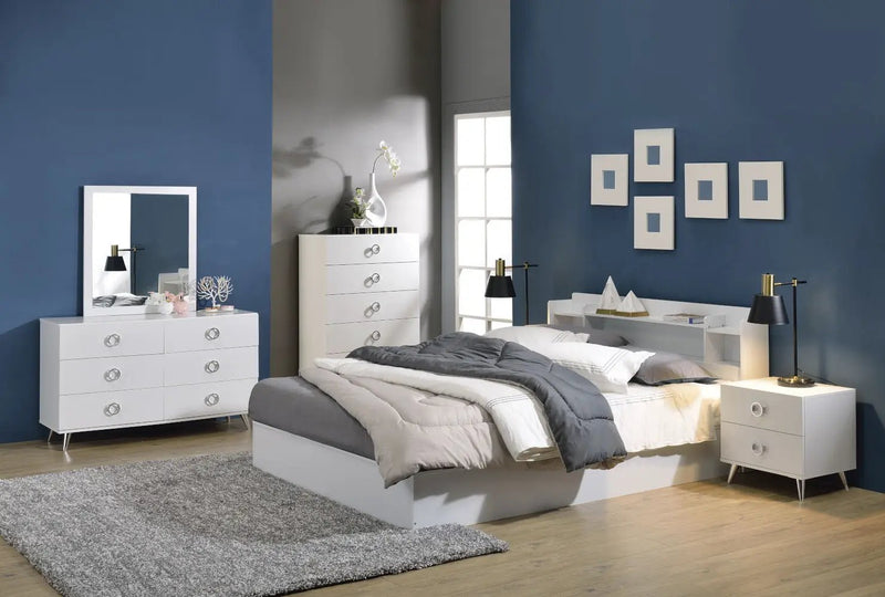Perse - Mirror - White by Unique Piece Furniture