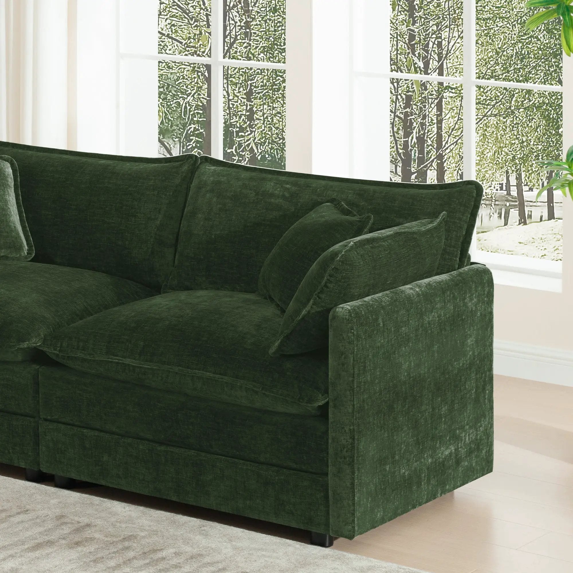 U-Shaped Sectional Sofa with Reversible Footrest by HouseOfZazla