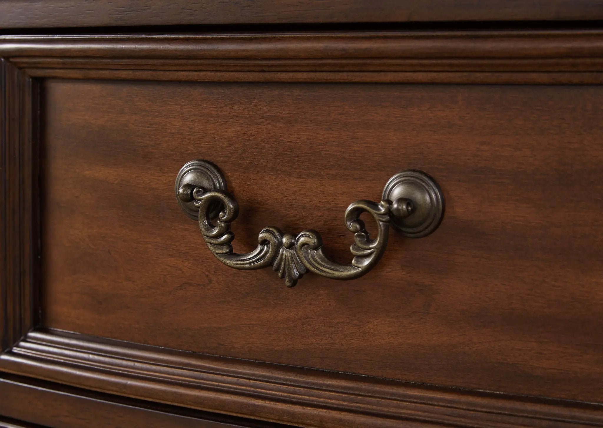 Lavinton - Dresser And Mirror - Brown by Unique Piece Furniture