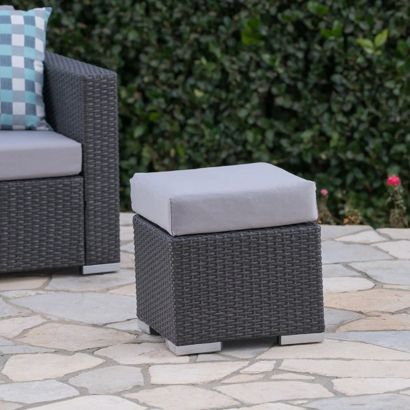 Santa Rosa Outdoor Lounge Ottoman by HouseOfZazla