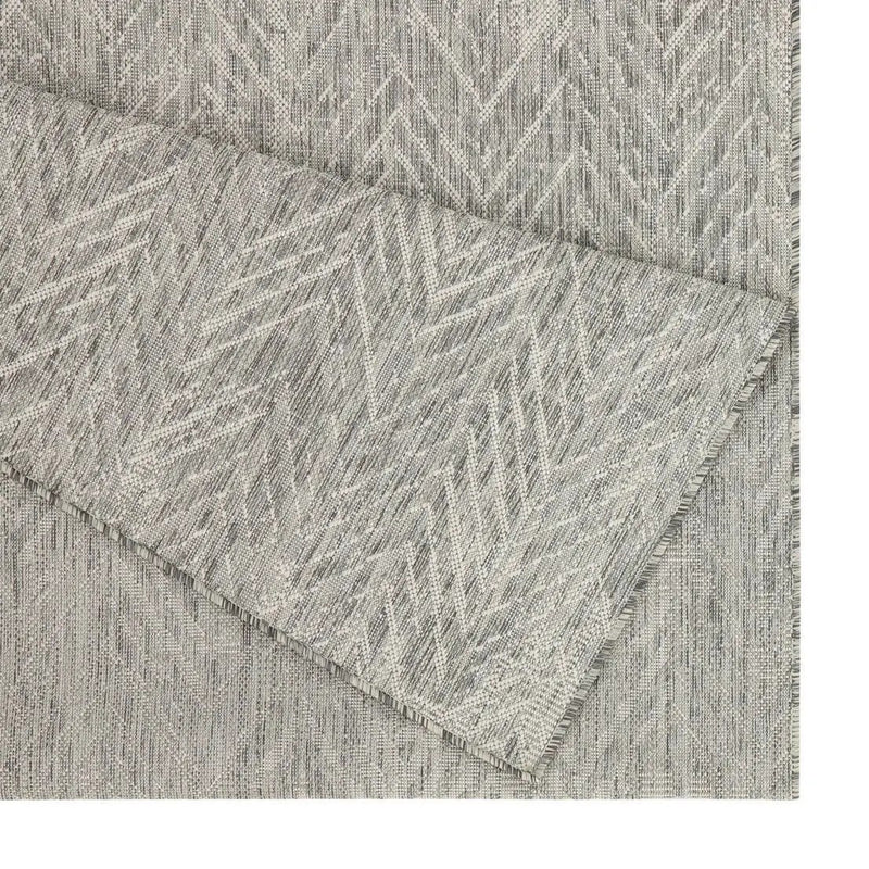 Sunshine - 5'3" X 7'3" Indoor, Outdoor Area Rug - Silver by Unique Piece Furniture