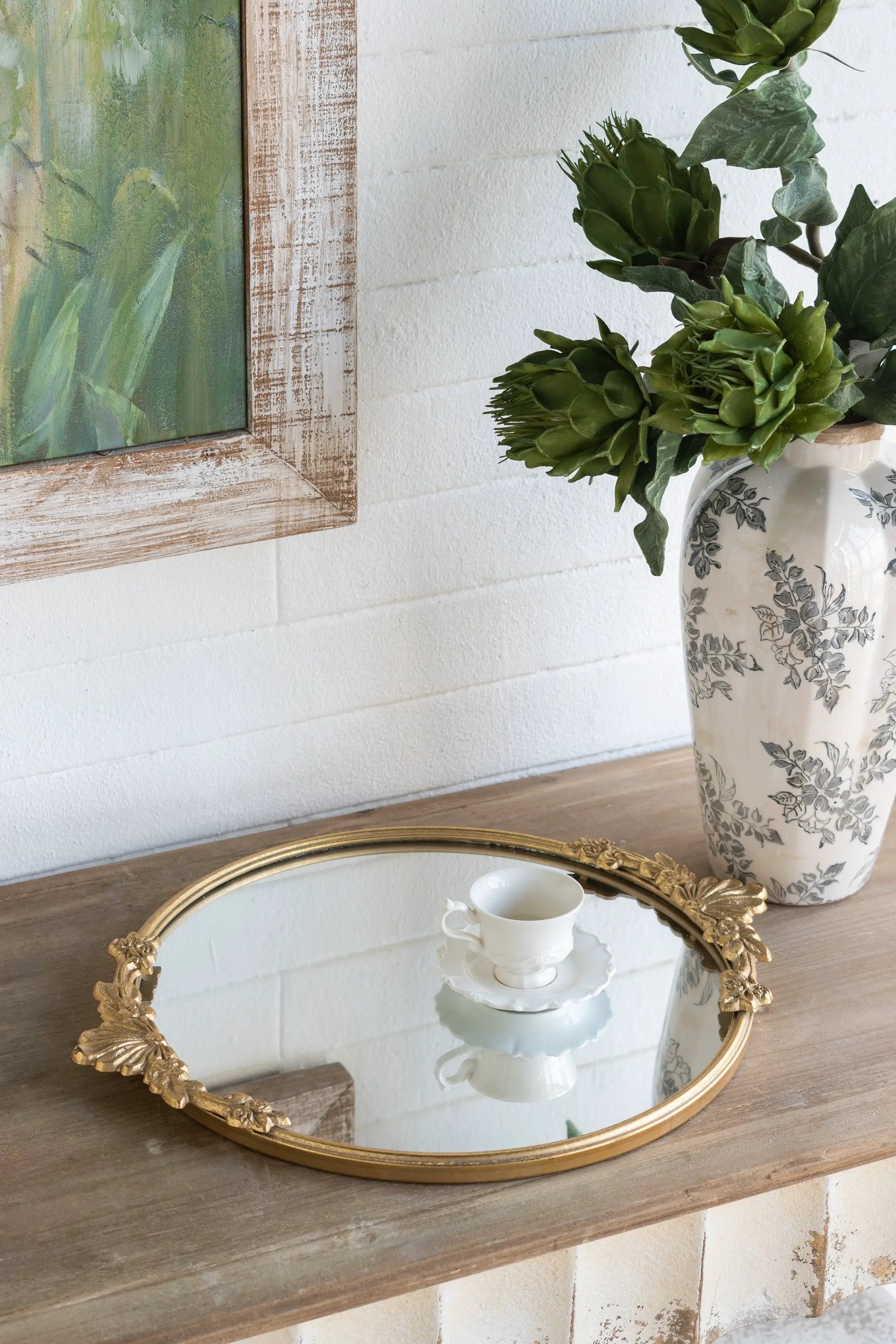 19x16x1" Round Mirror Tray with Gold Leaf Detailing by HouseOfZazla