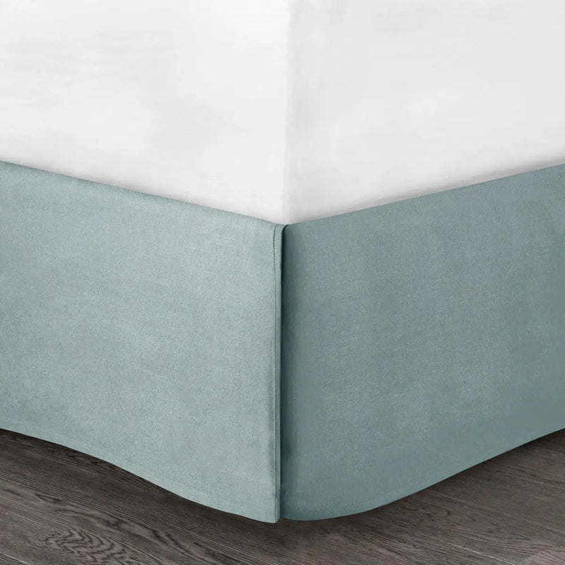 Comforter Set White King by HouseOfZazla