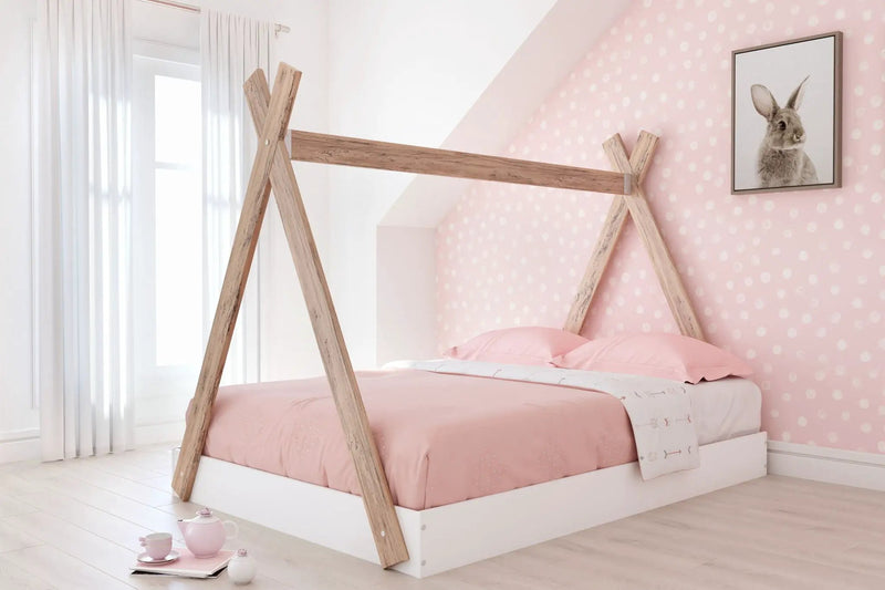 Piperton - Complete Bed In Box by Unique Piece Furniture
