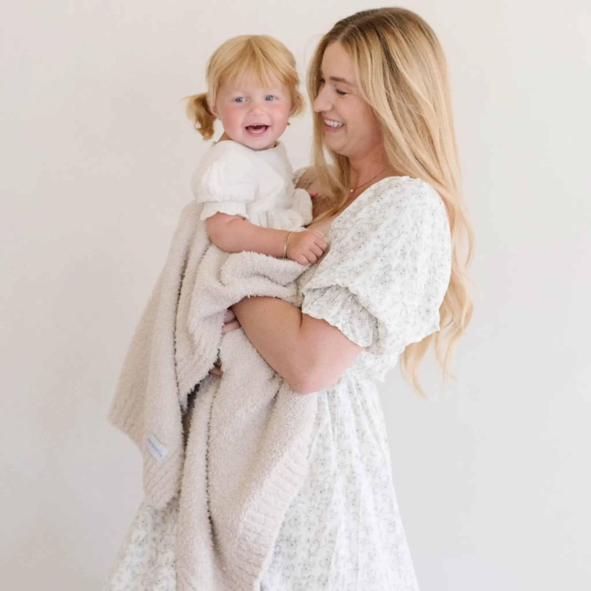 Bamboni® Receiving Blanket 30" x 40" Bamboo Rayon Blend by HouseOfZazla