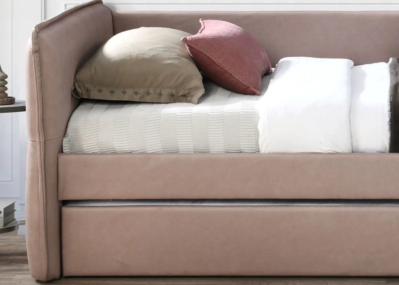 Daybed With A Trundle, Stylish Design by HouseOfZazla