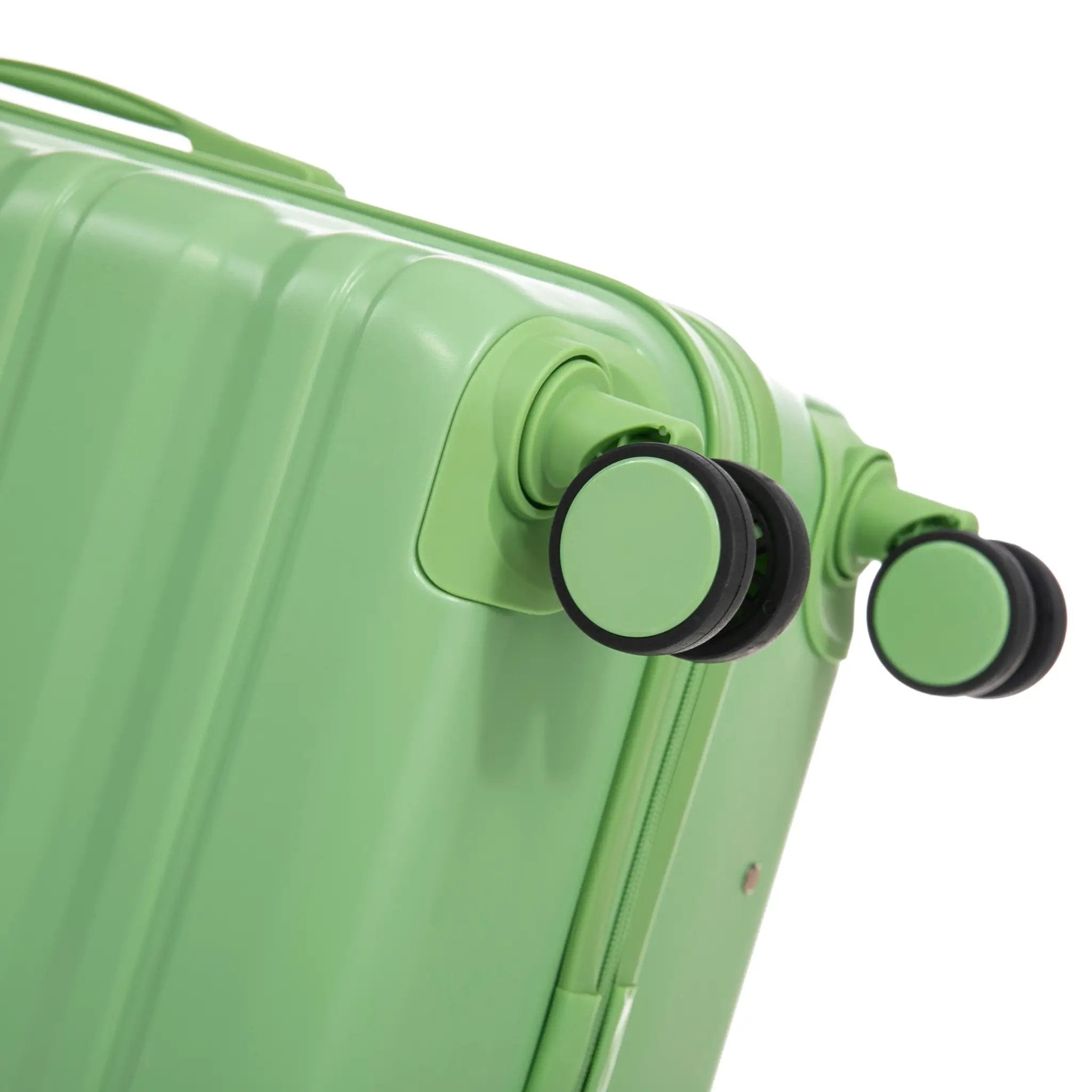 HIFINE Tourist 3-Piece Spinner Wheel Luggage Set in Green by HouseOfZazla