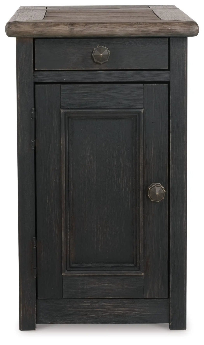 Tyler Creek - Chair Side End Table - Grayish Brown / Black by Unique Piece Furniture