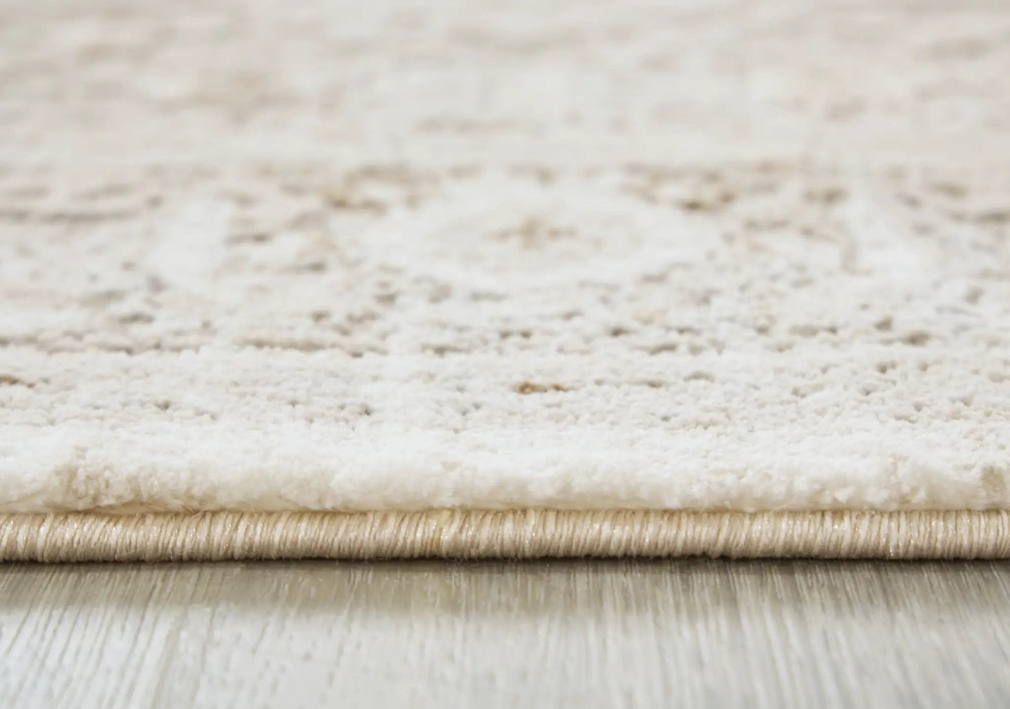 Gatwell - Rug by Unique Piece Furniture