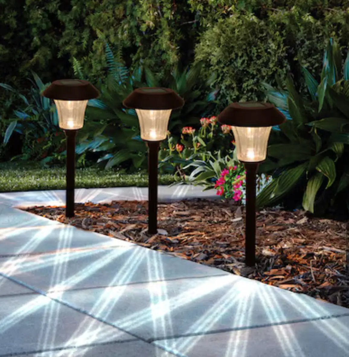 Berkely Jensen 12 -Lumens Oil-rubbed Bronze Solar LED Outdoor Path Light 5 Pack( 3000-Kelvins K) by Outdoor Solar Outlet