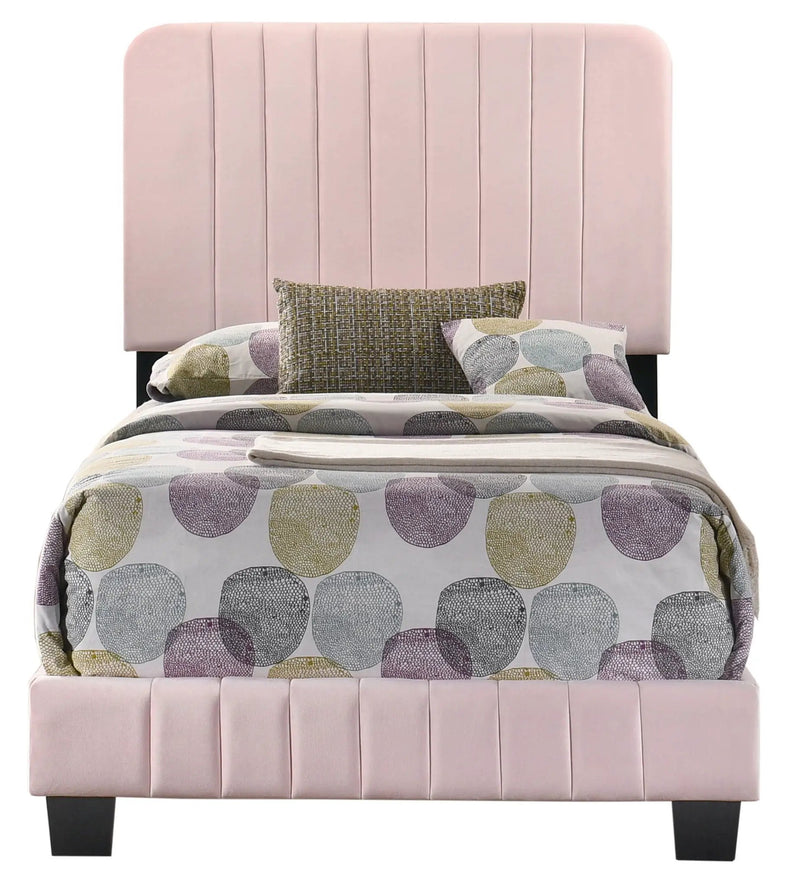 Channel Tufted Bed by HouseOfZazla