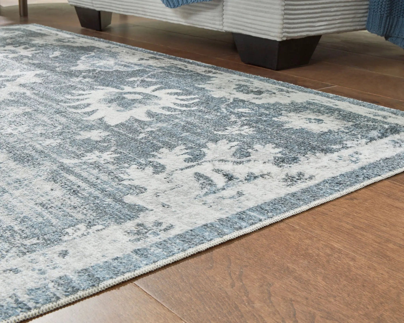 Avanworths - Washable Rug by Unique Piece Furniture