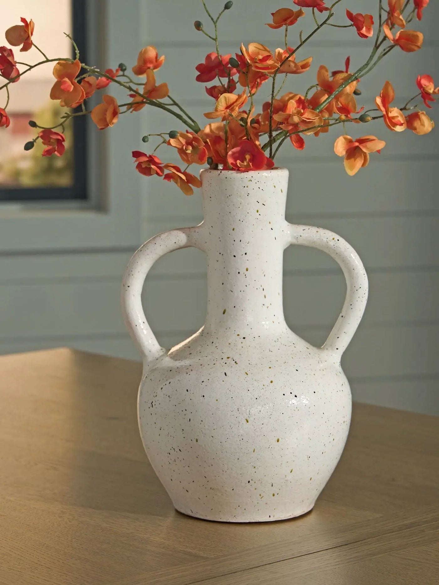 Dallinworth - Vase by Unique Piece Furniture