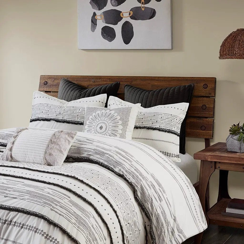 Cotton Printed Comforter Set with Trims Black/White Full/Queen by HouseOfZazla