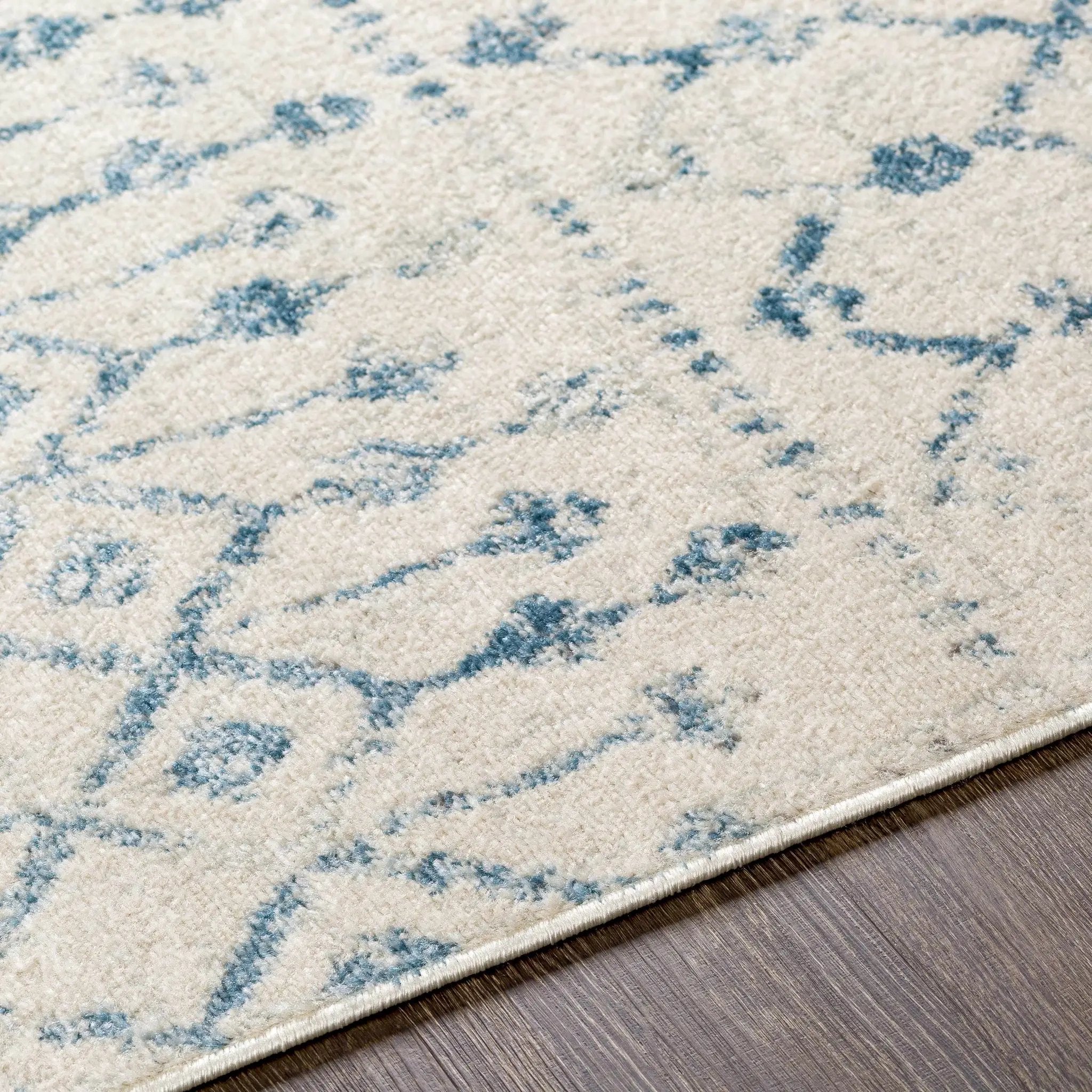 Binabalian Blue&White Tribal Area Carpet - Clearance by Boutique Rugs