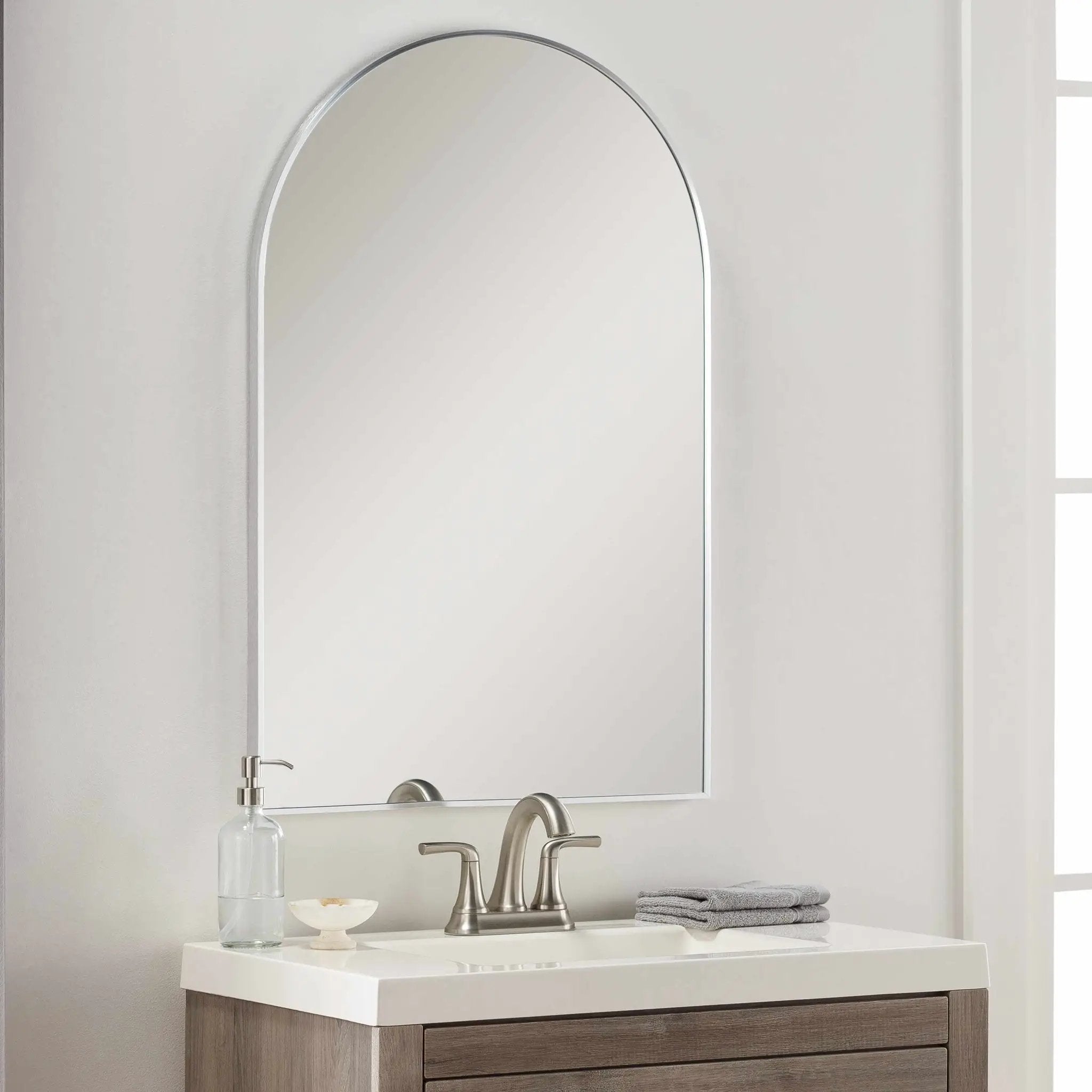 Brembilla Silver Gray Contemporary Mirror by Boutique Rugs