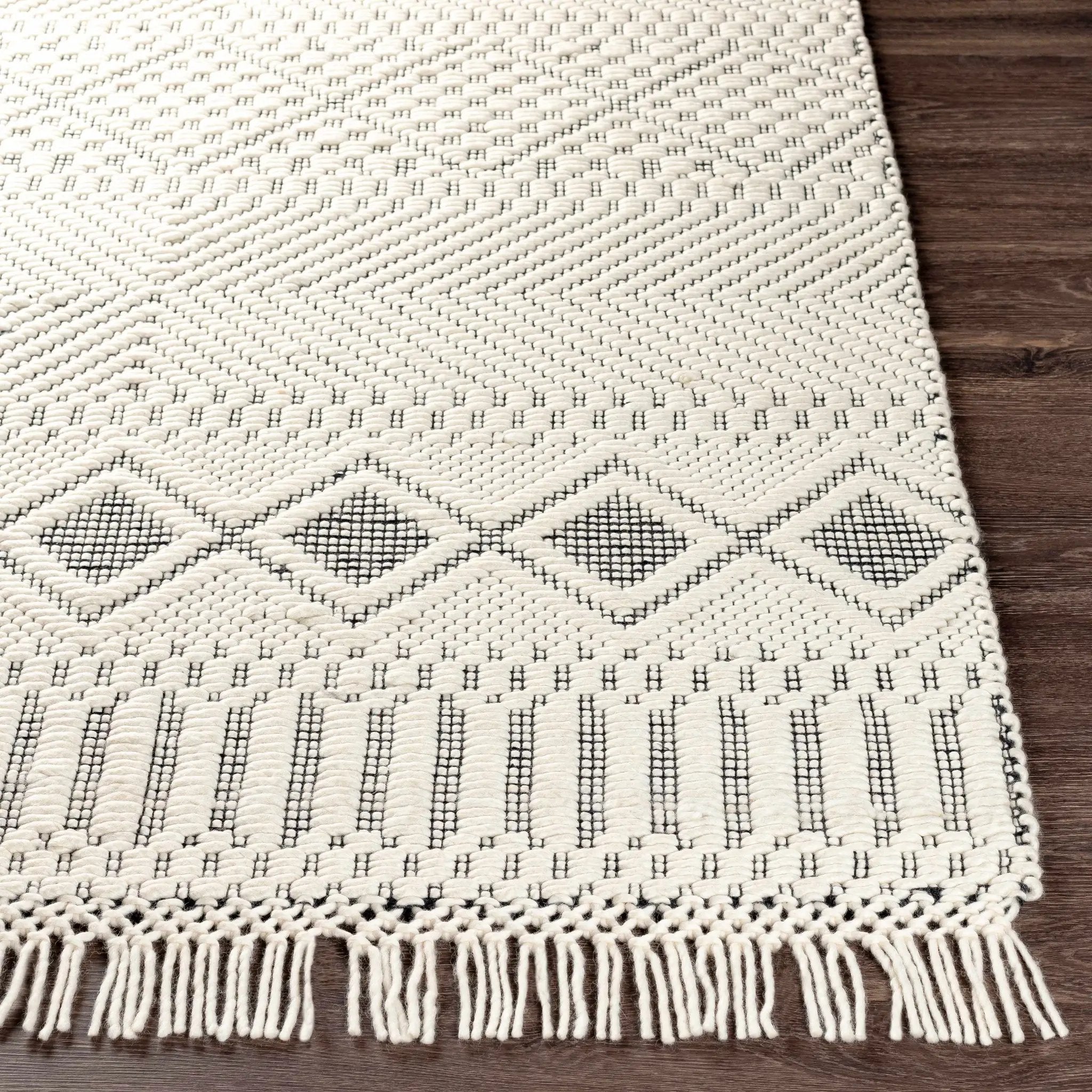 Blakeview Wool Rug - Clearance by Boutique Rugs