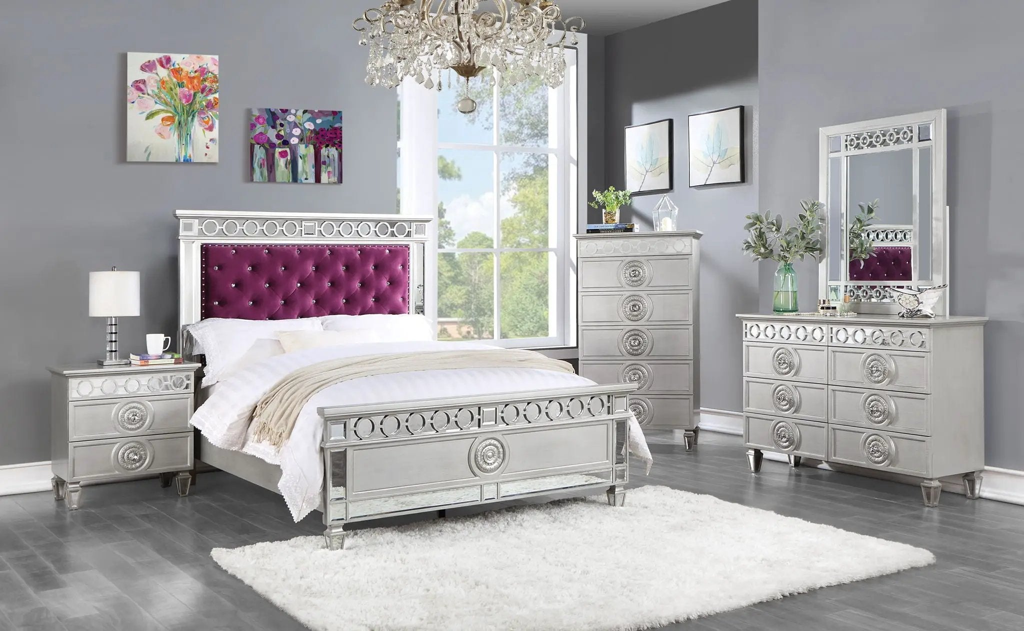 Varian - Mirror - Silver & Mirrored by Unique Piece Furniture